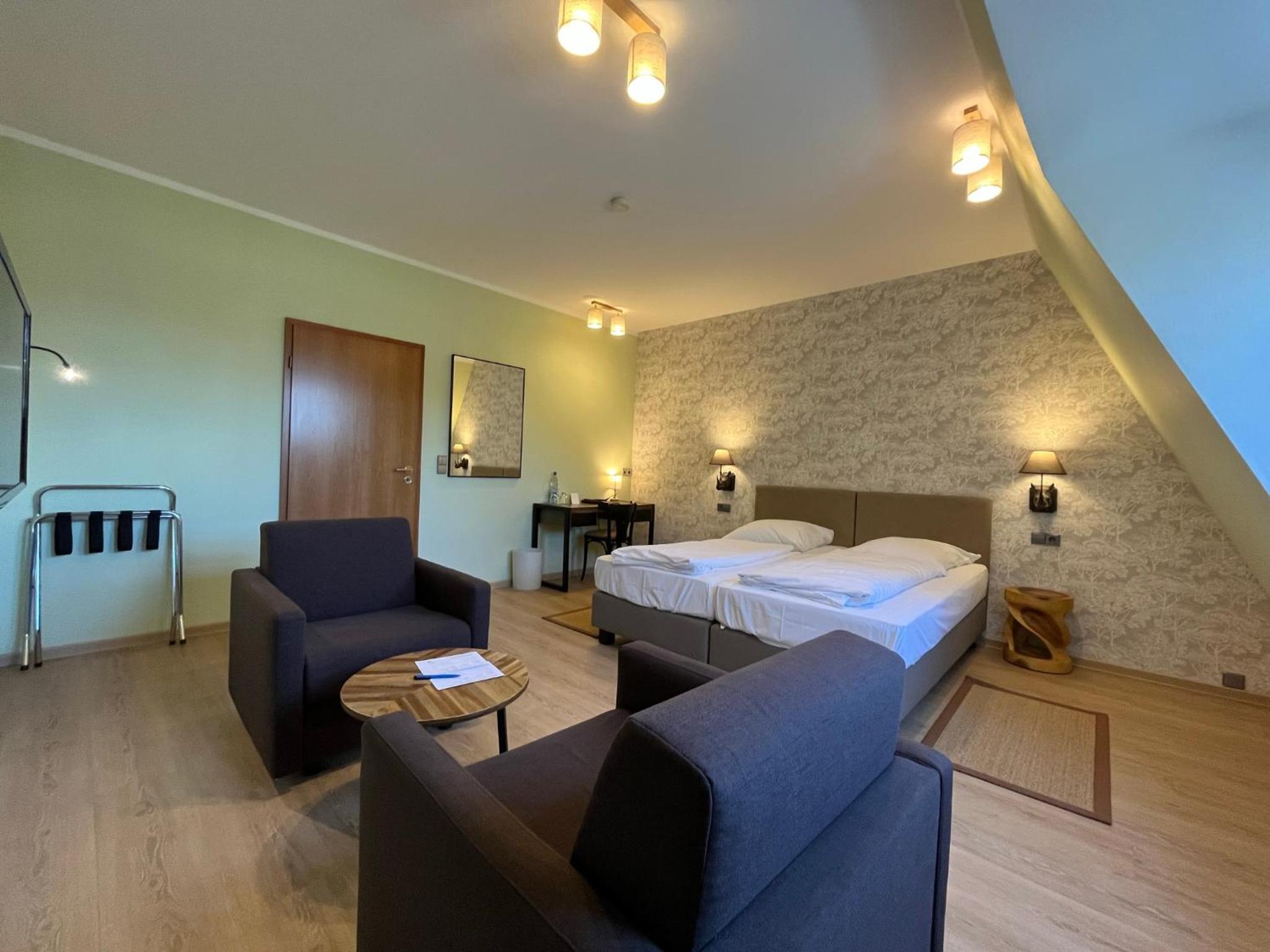 Double Room - Photo 6