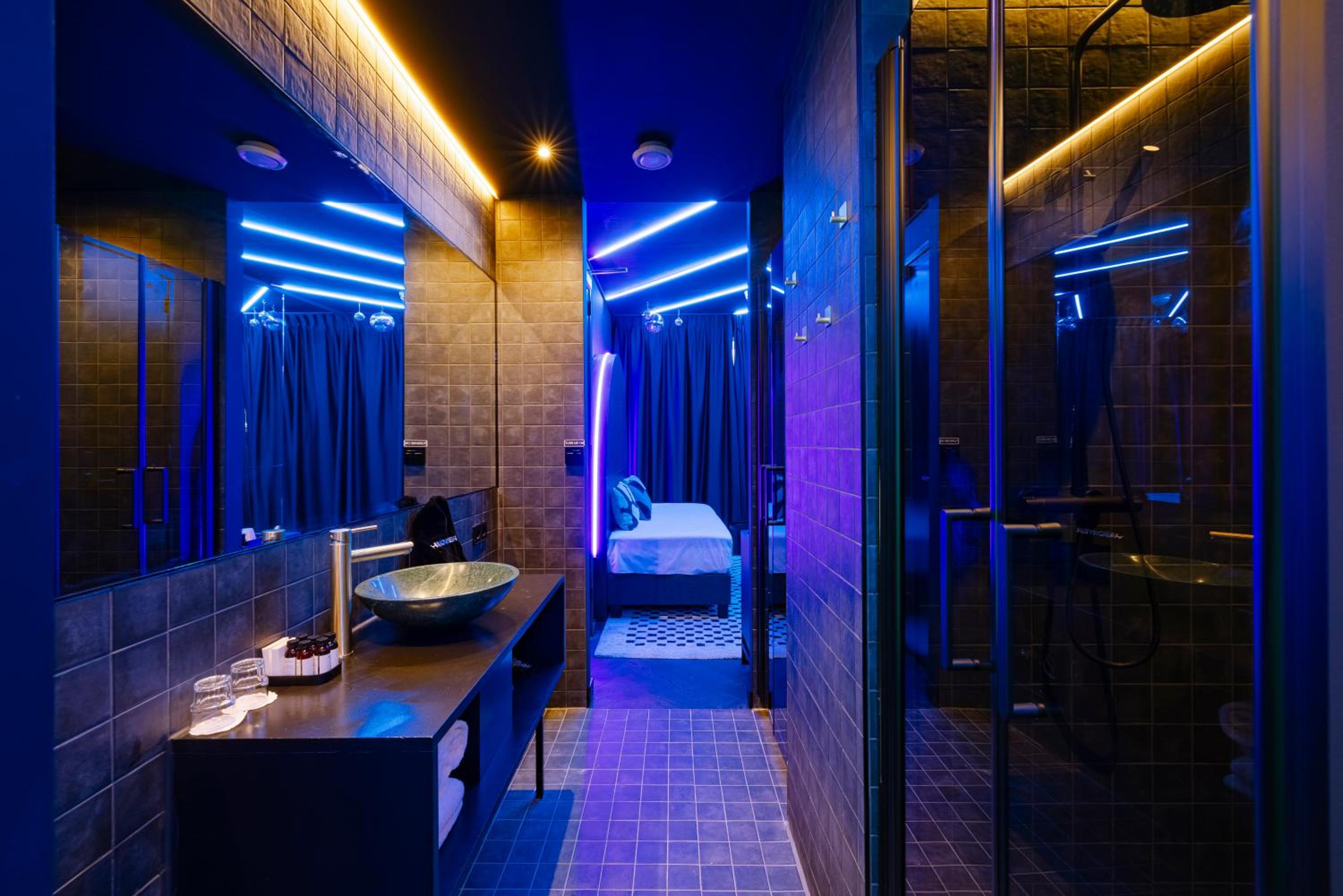 Disco Suite photo 2