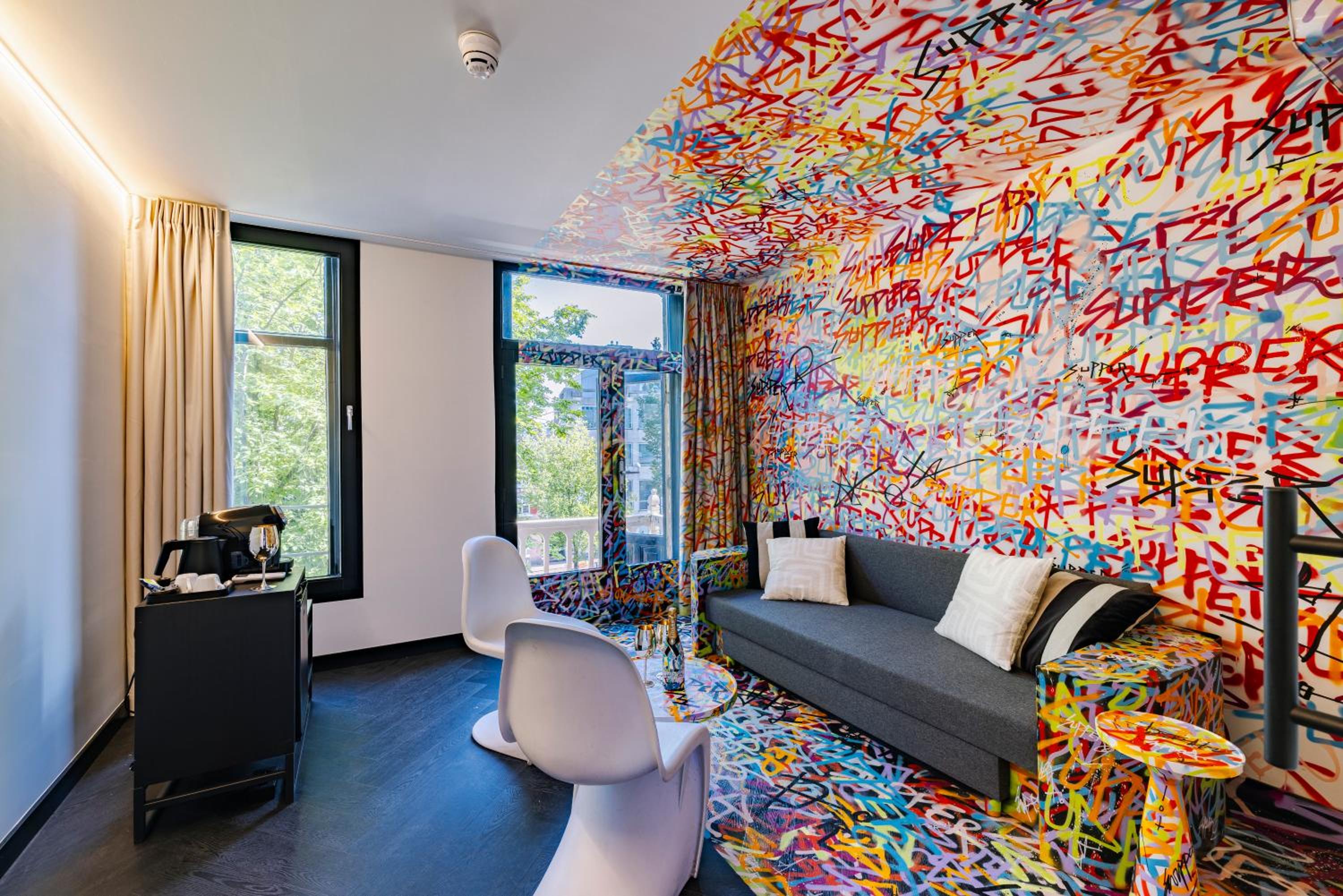 Art Suite photo 2