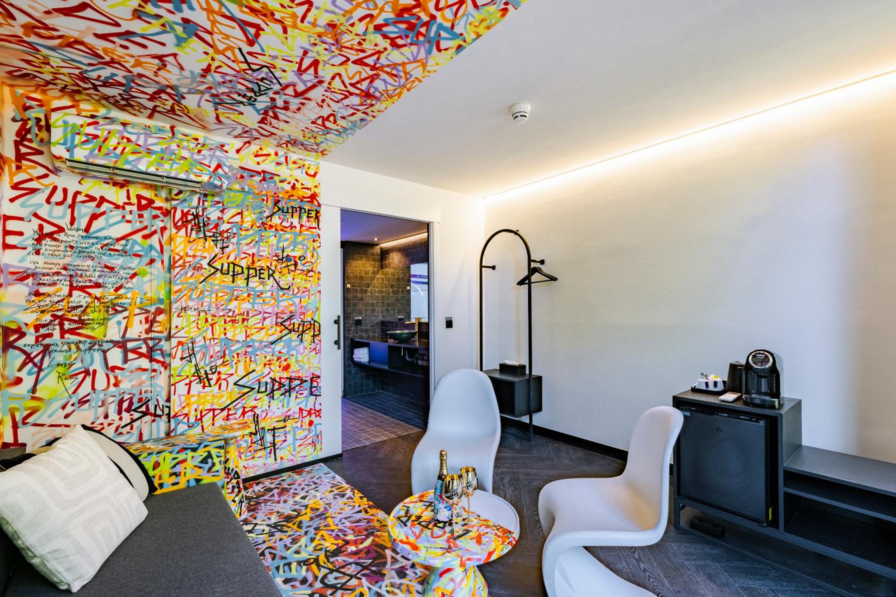 Art Suite photo 3