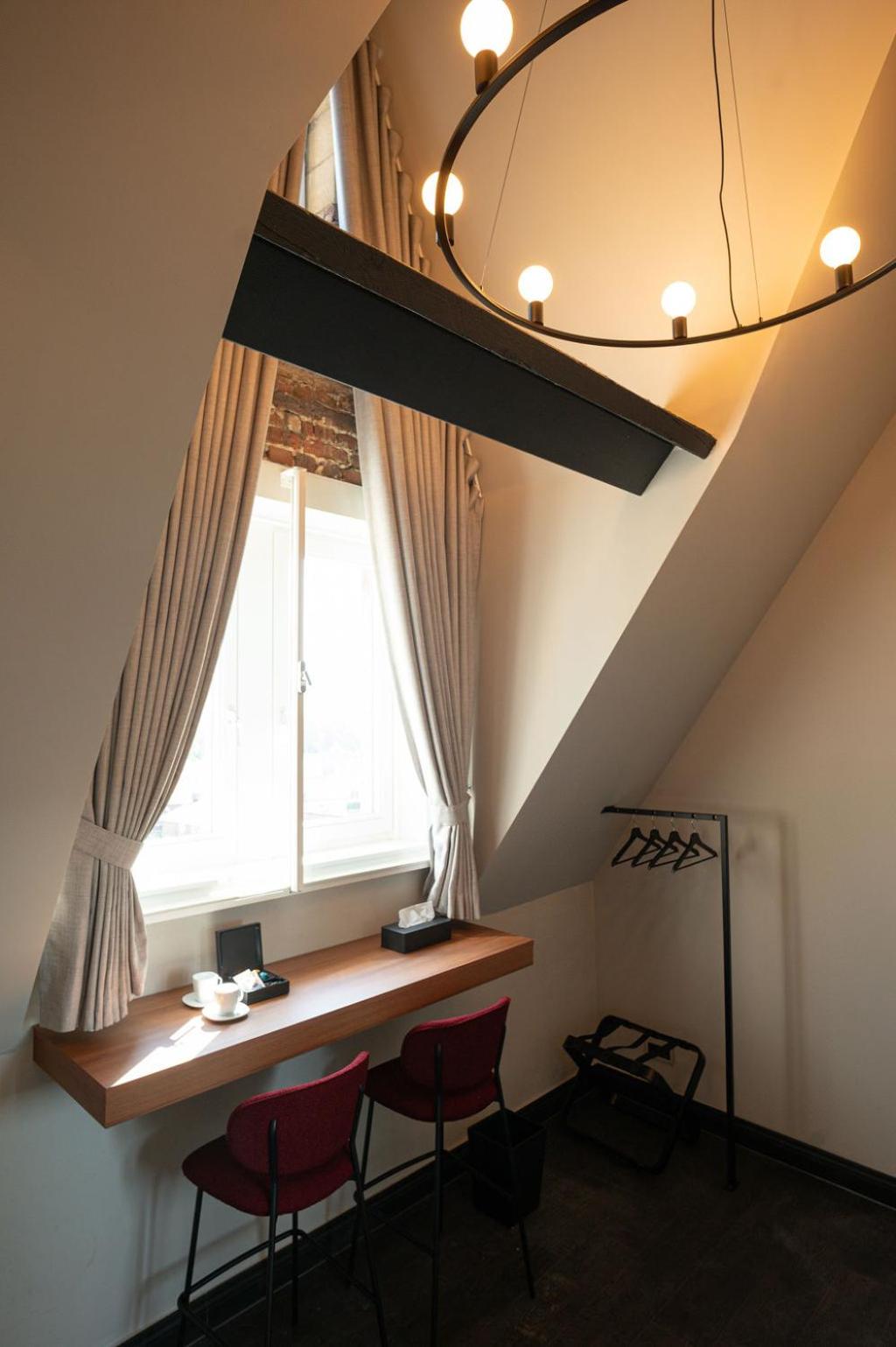 Deluxe Studio - Photo 2