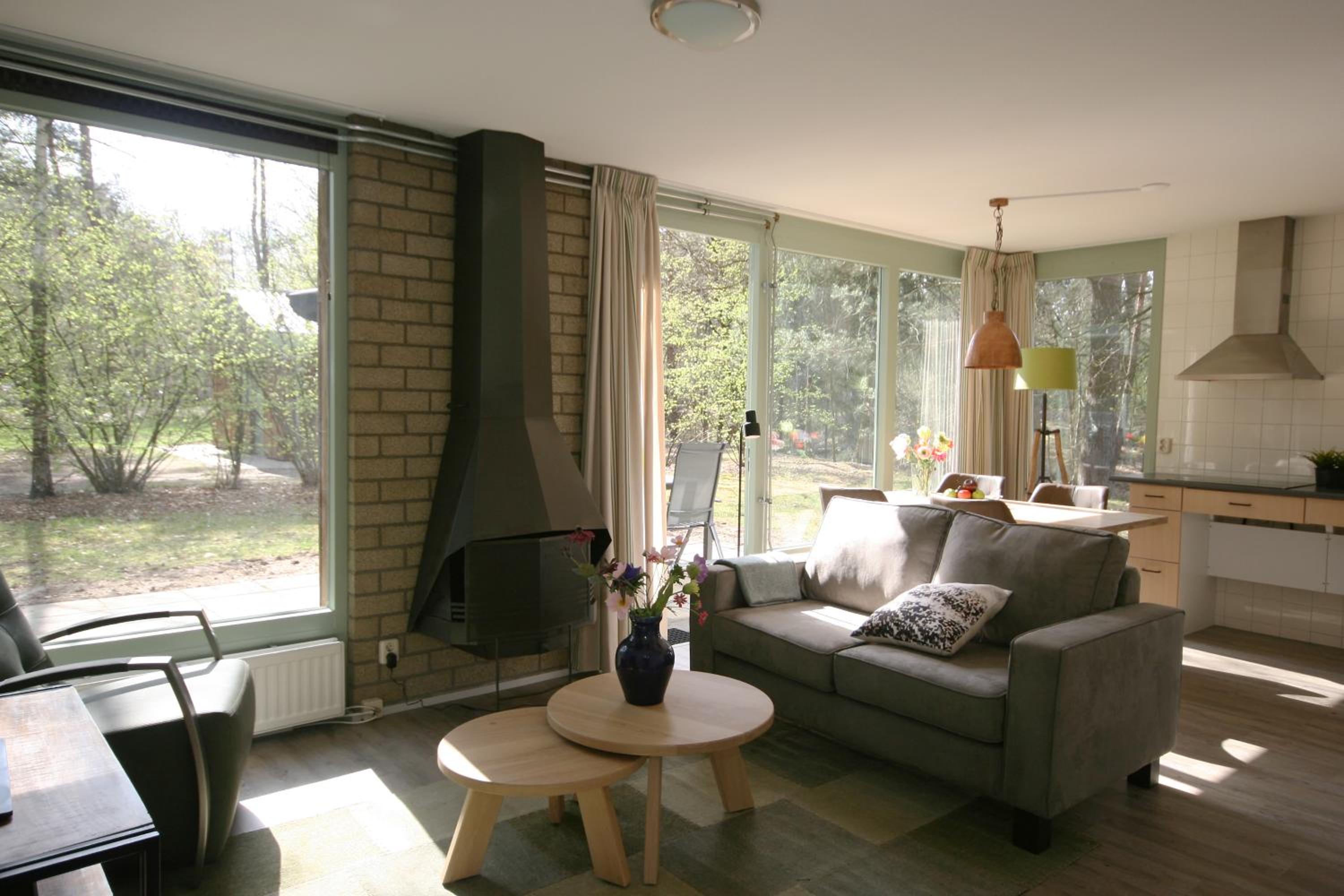 Bungalow with Garden View