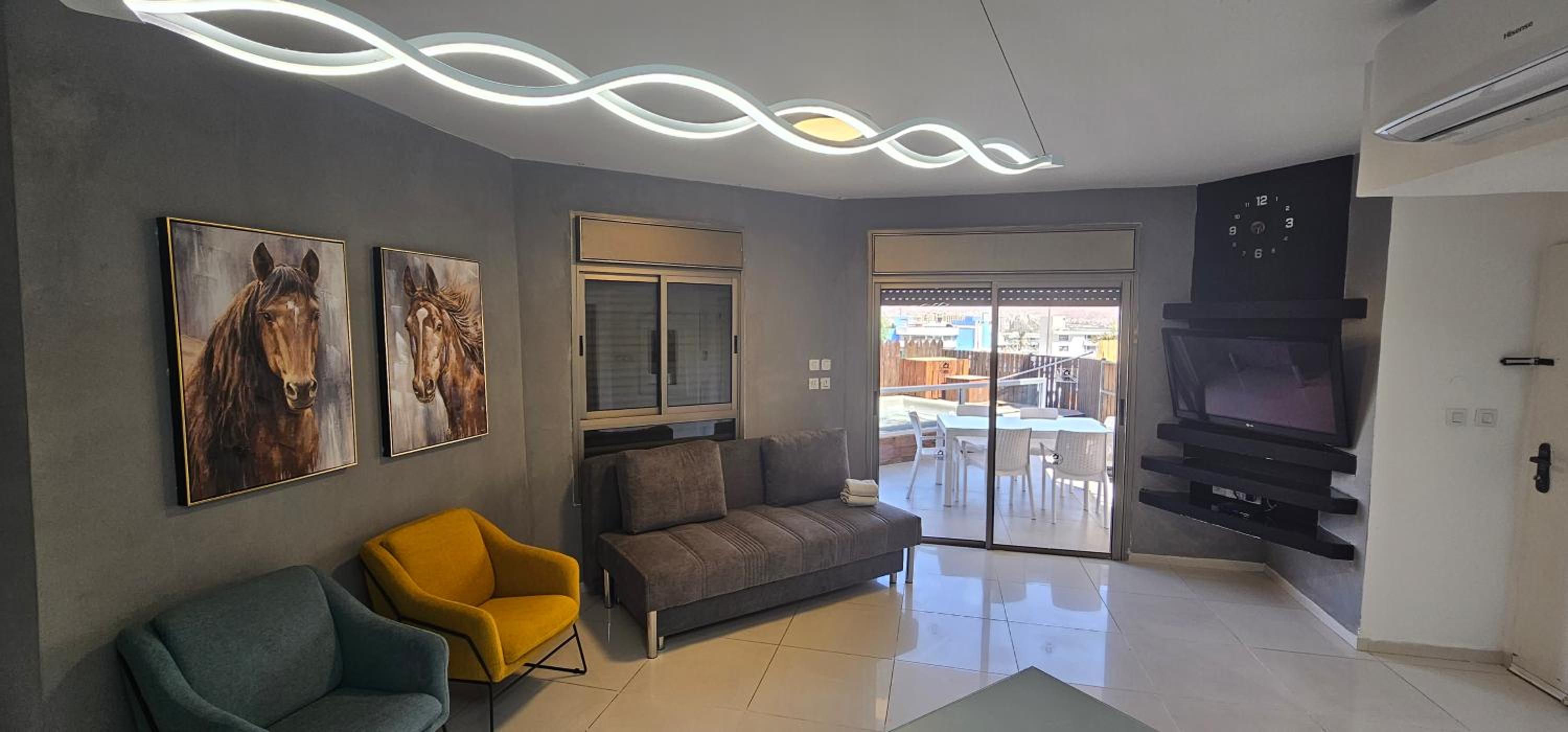 Two-Bedroom Apartment with private pool- Avney Hoshen 14