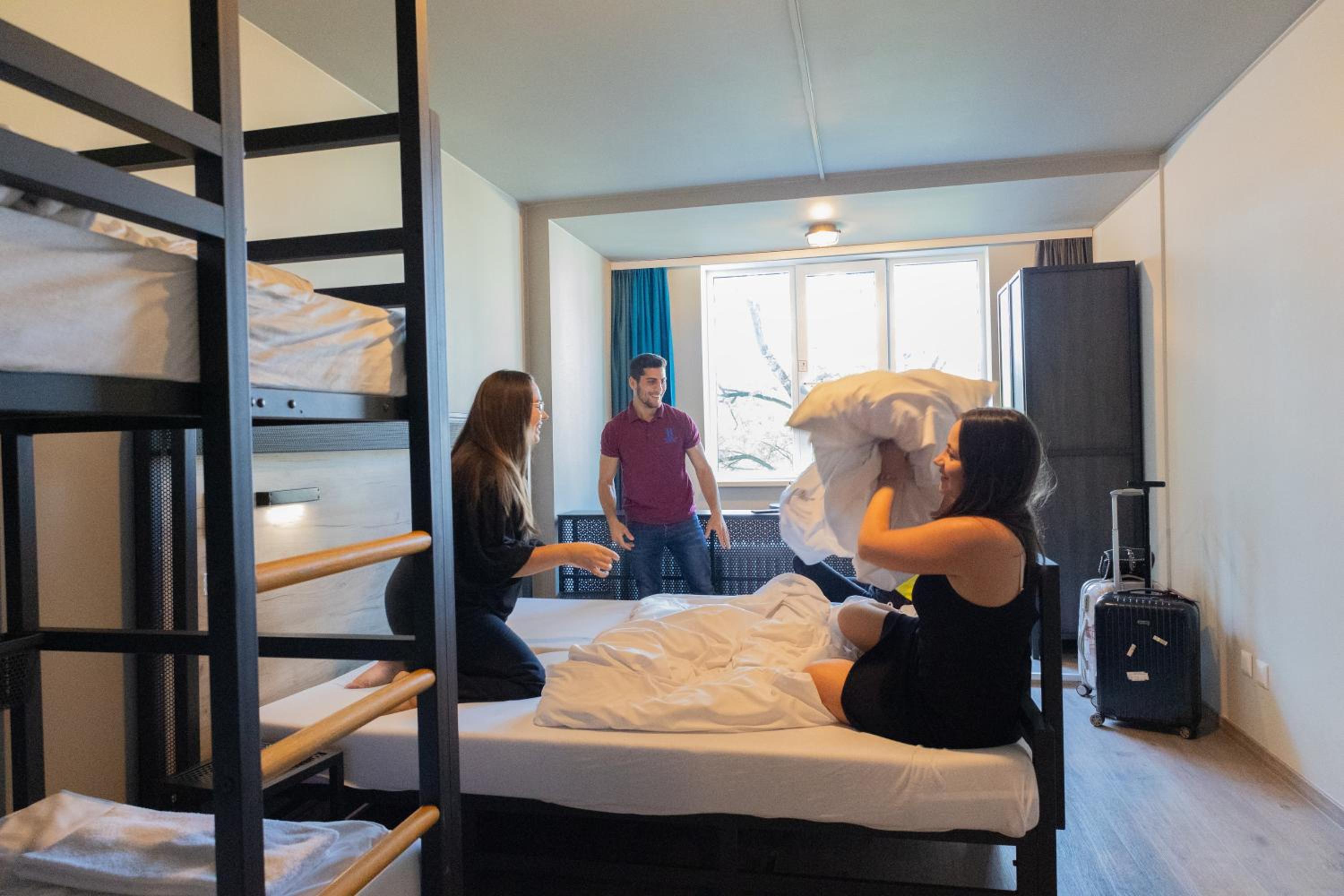 Quadruple Room - Photo 2