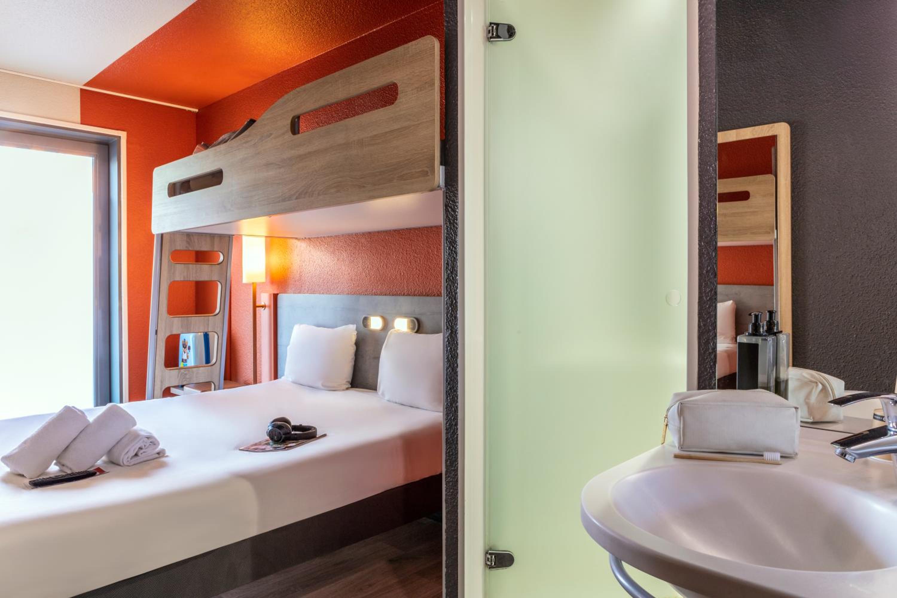 Triple Room - Photo 14
