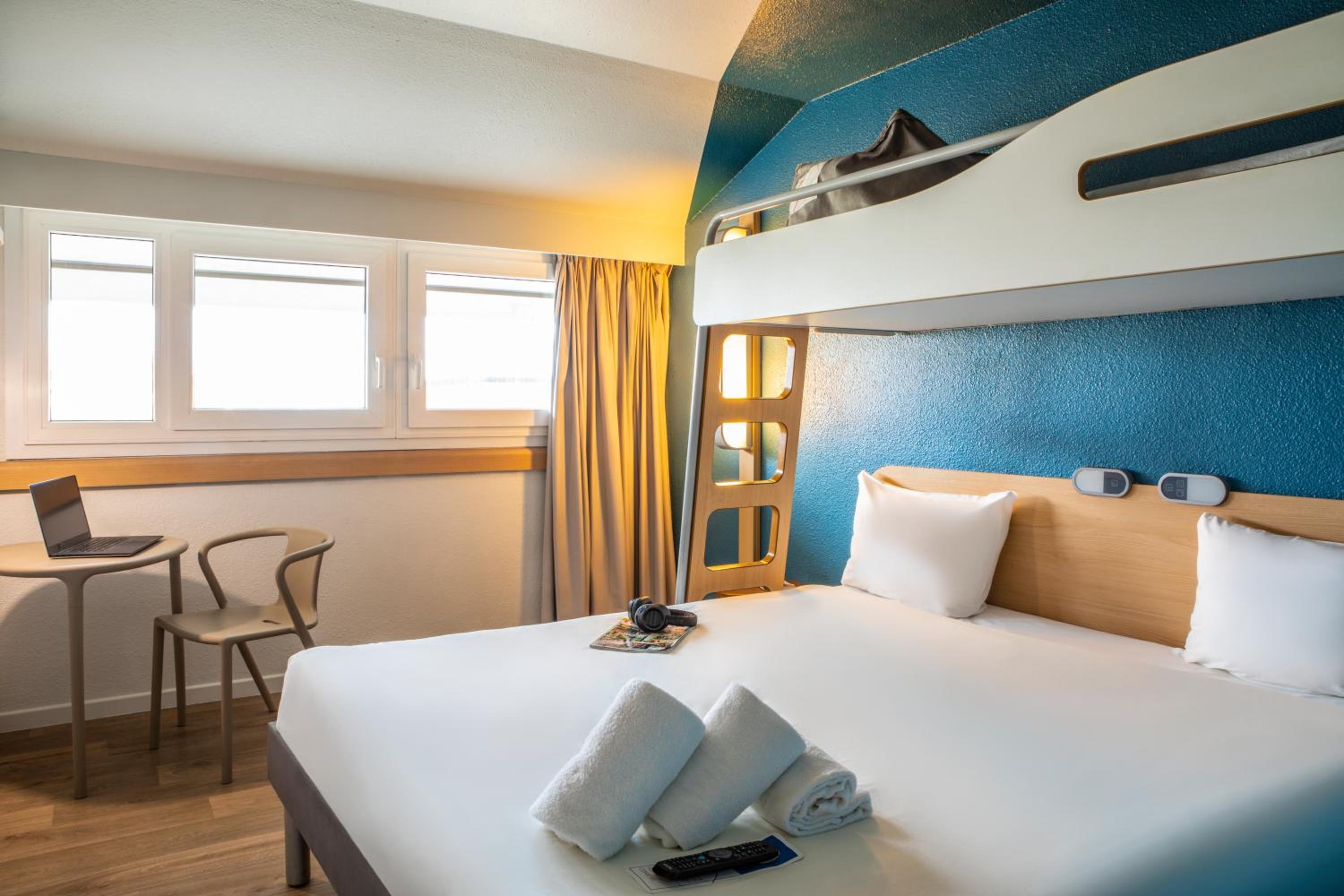 Triple Room - Photo 13