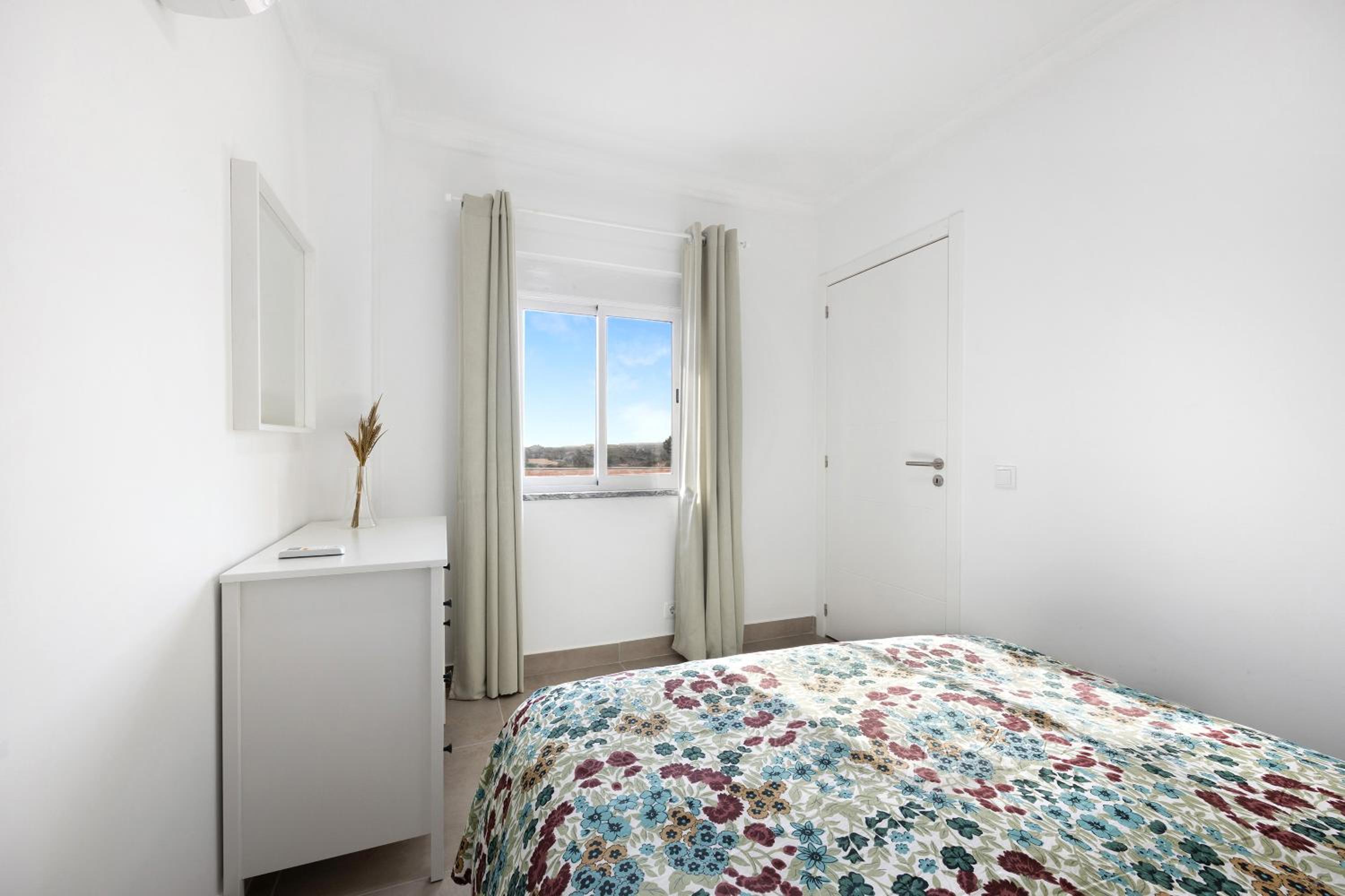 Superior One-Bedroom Apartment with Balcony photo 2