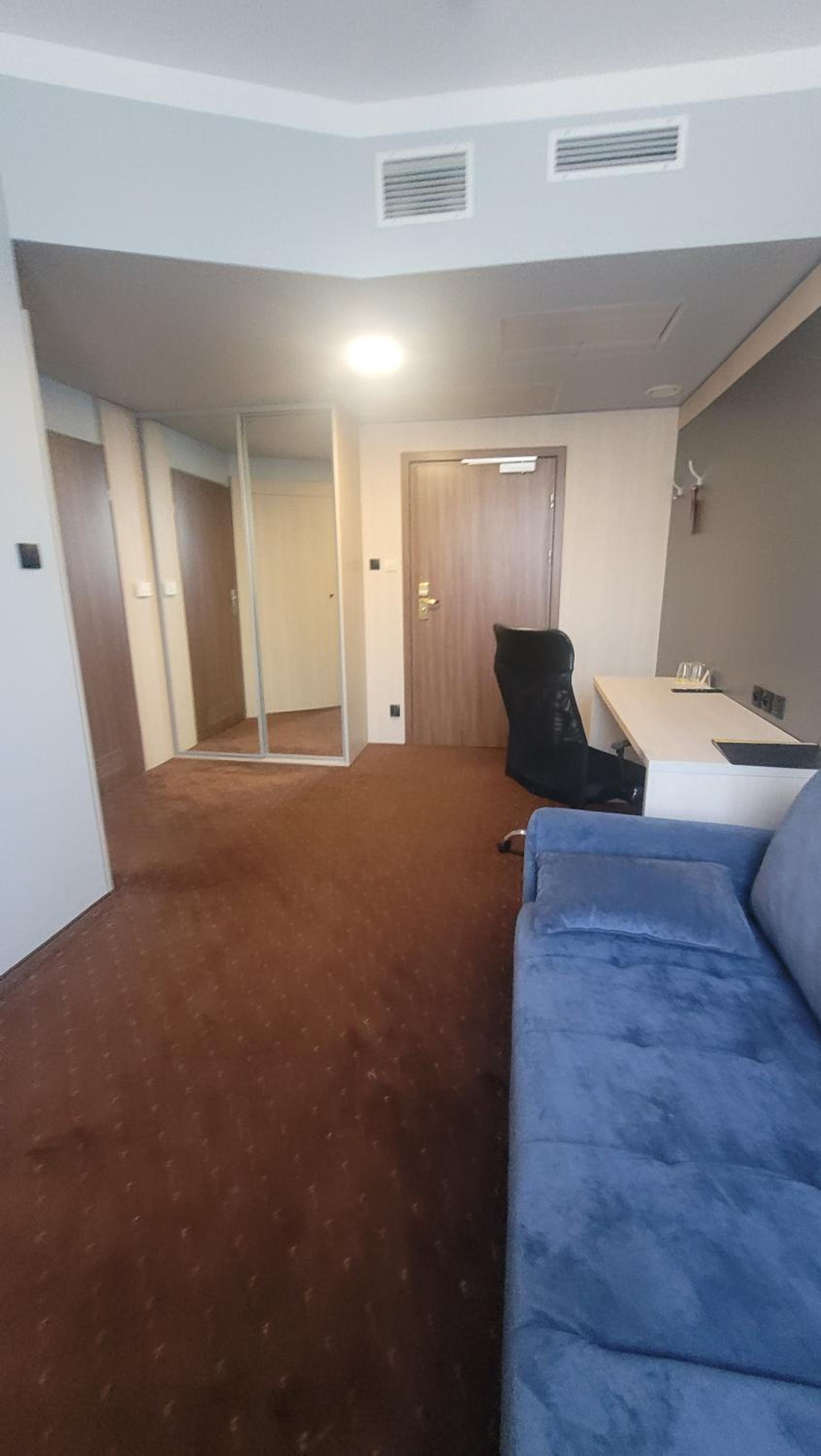 Deluxe Quadruple Room - Photo 2