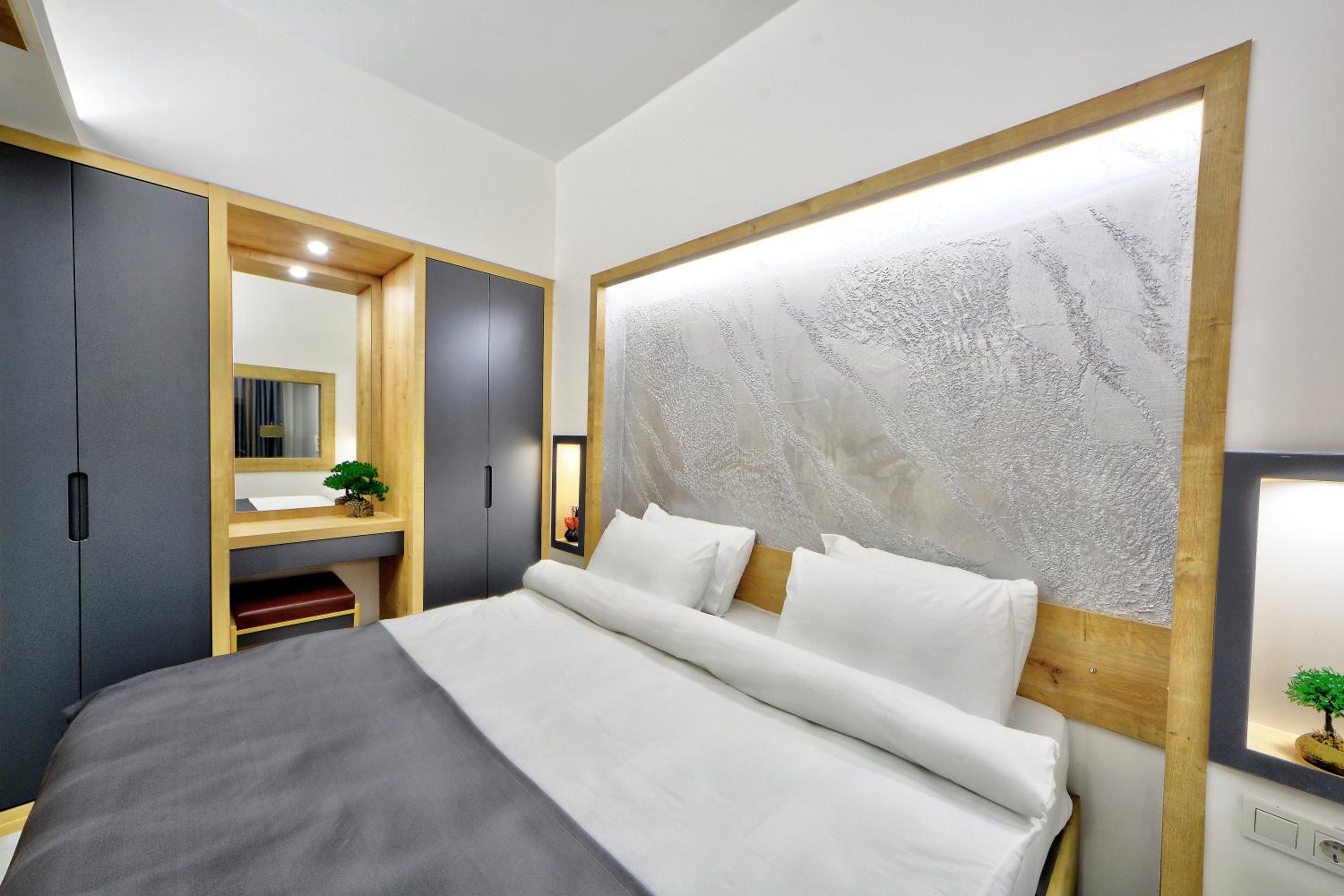 Deluxe King Room photo 3