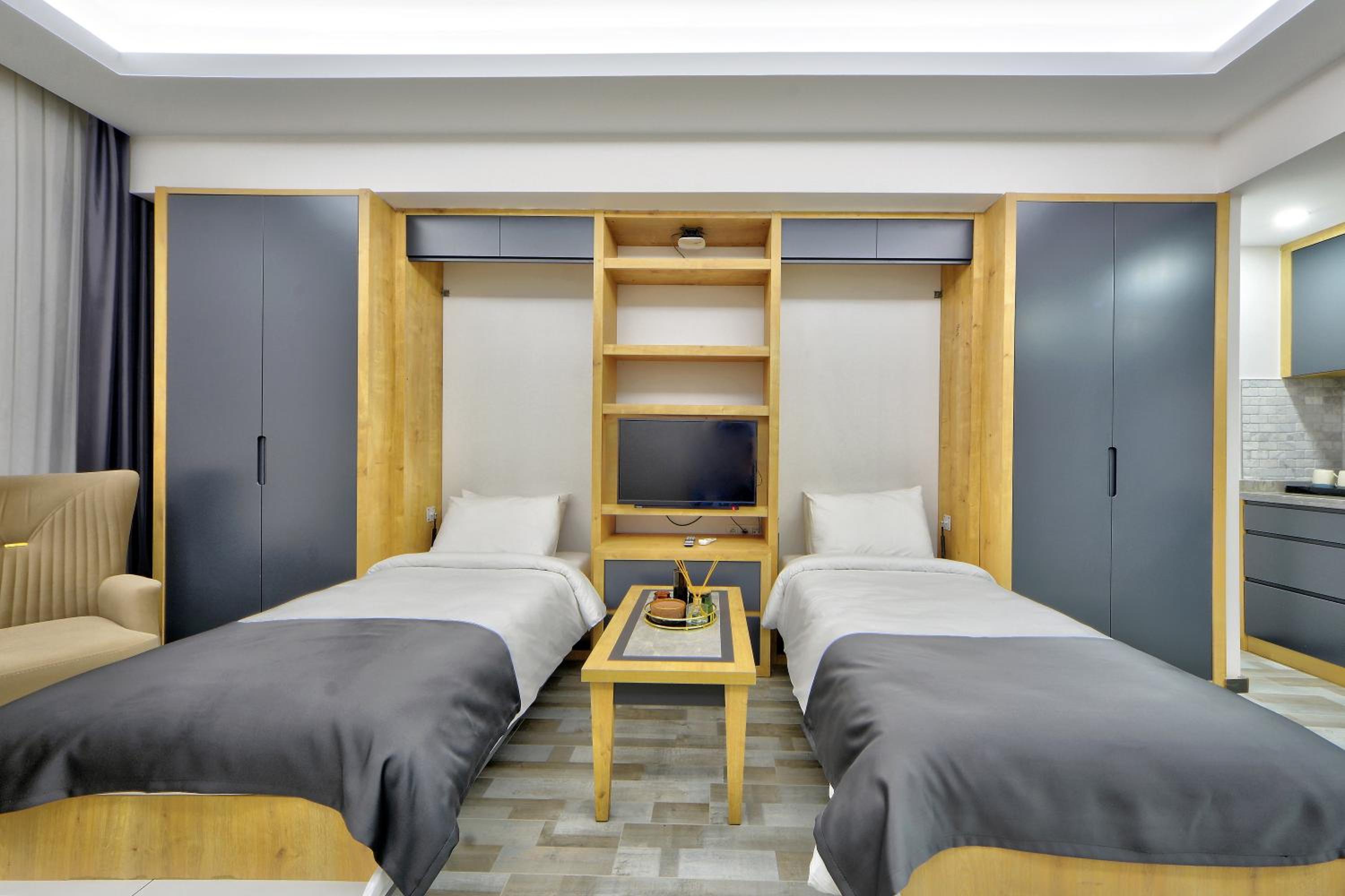 Deluxe Twin Room photo 3