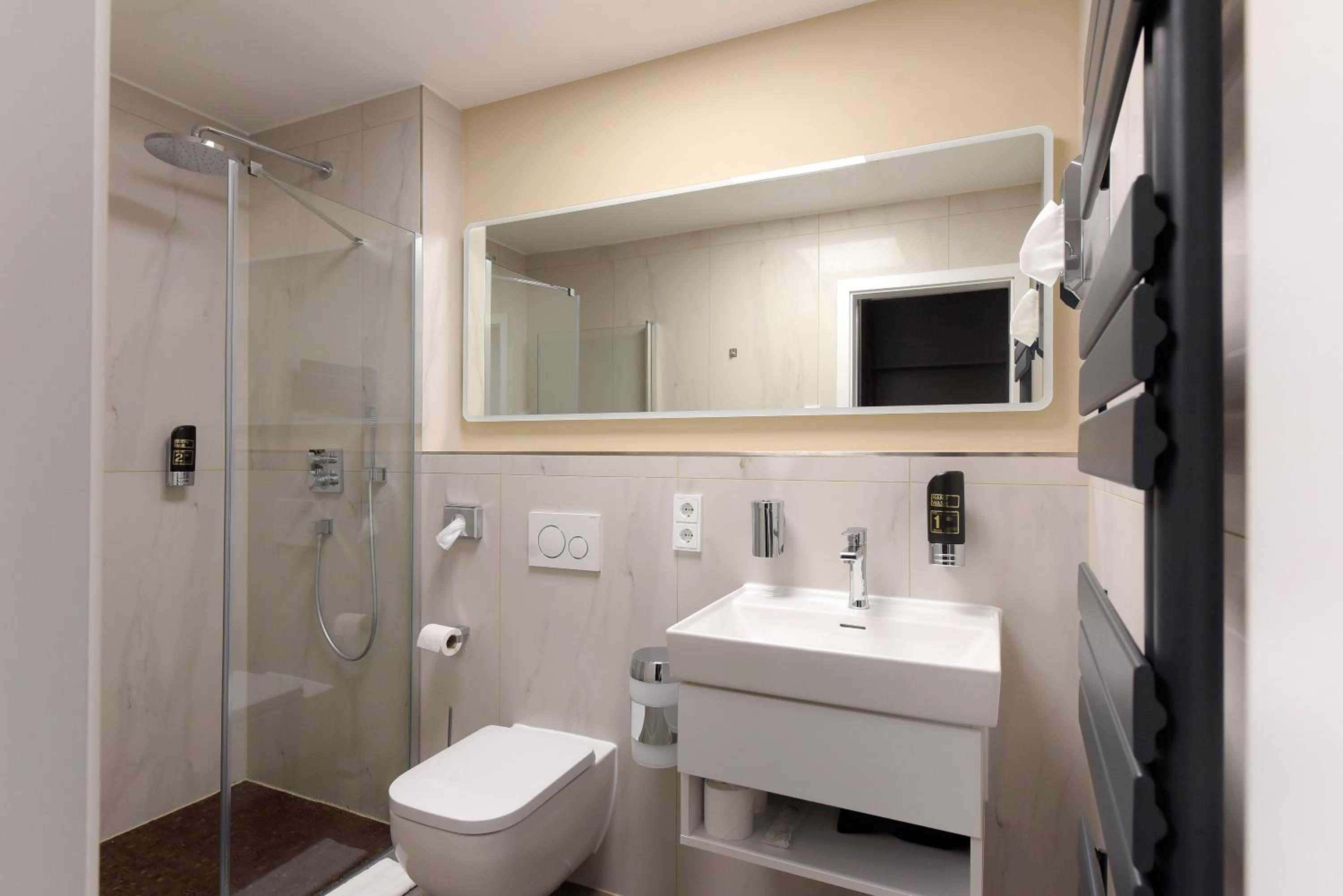 Single Room photo 2