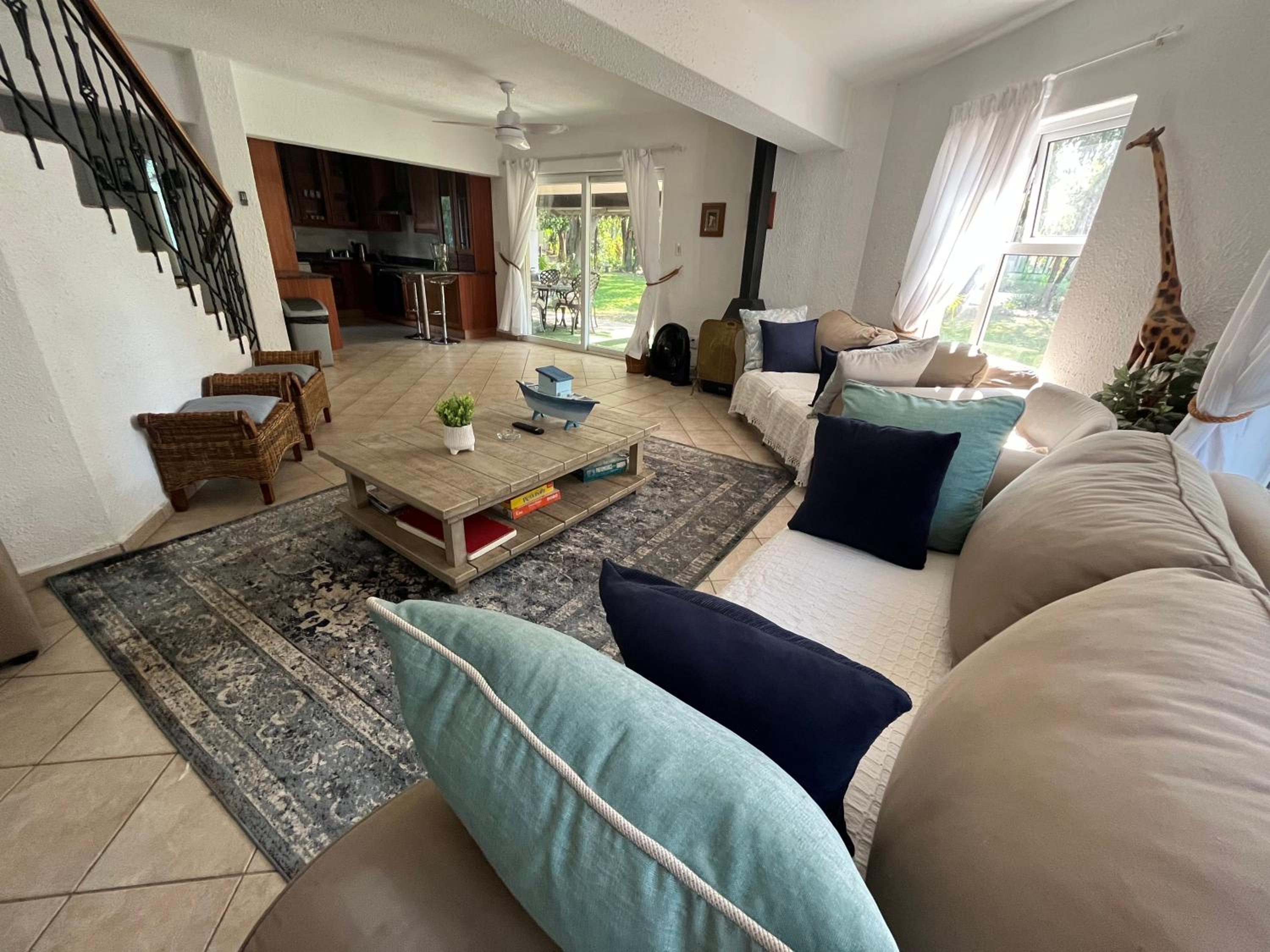 Four-Bedroom House photo 1