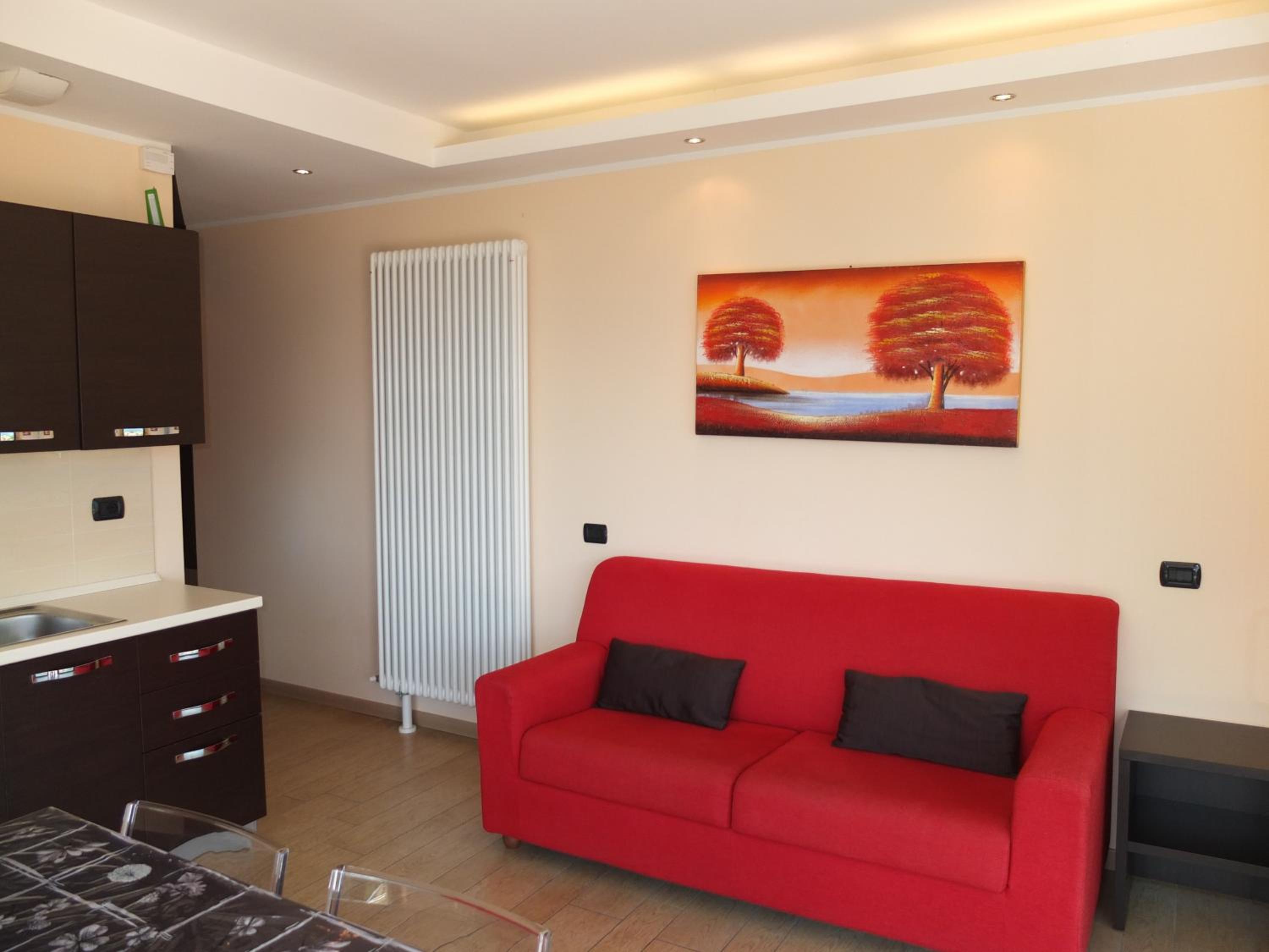 Two-Bedroom Apartment with Lake View (4 Adults) photo 1