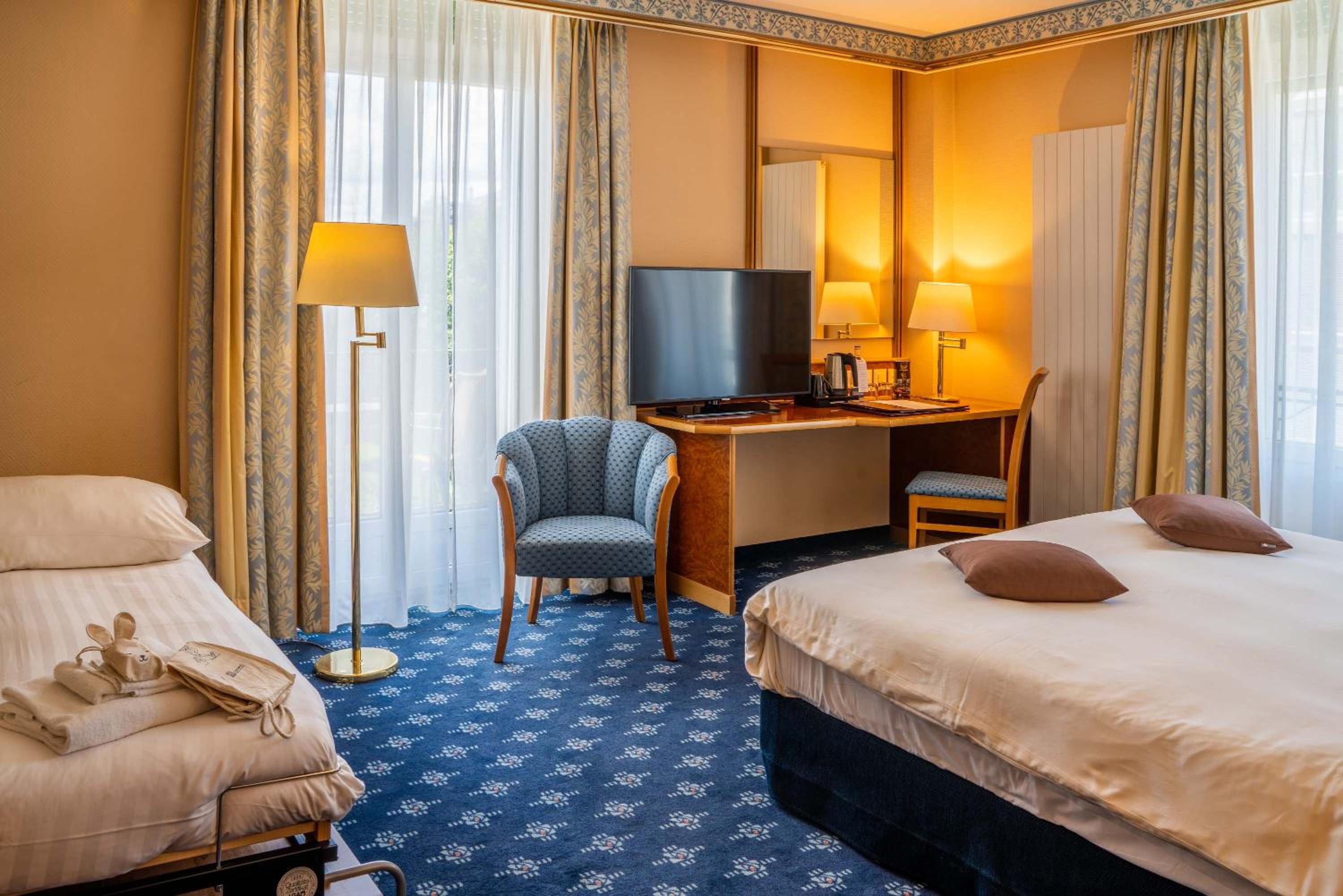 Superior Triple Room