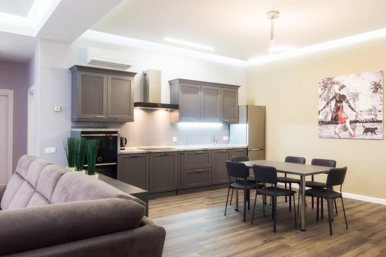 Executive Suite photo 3