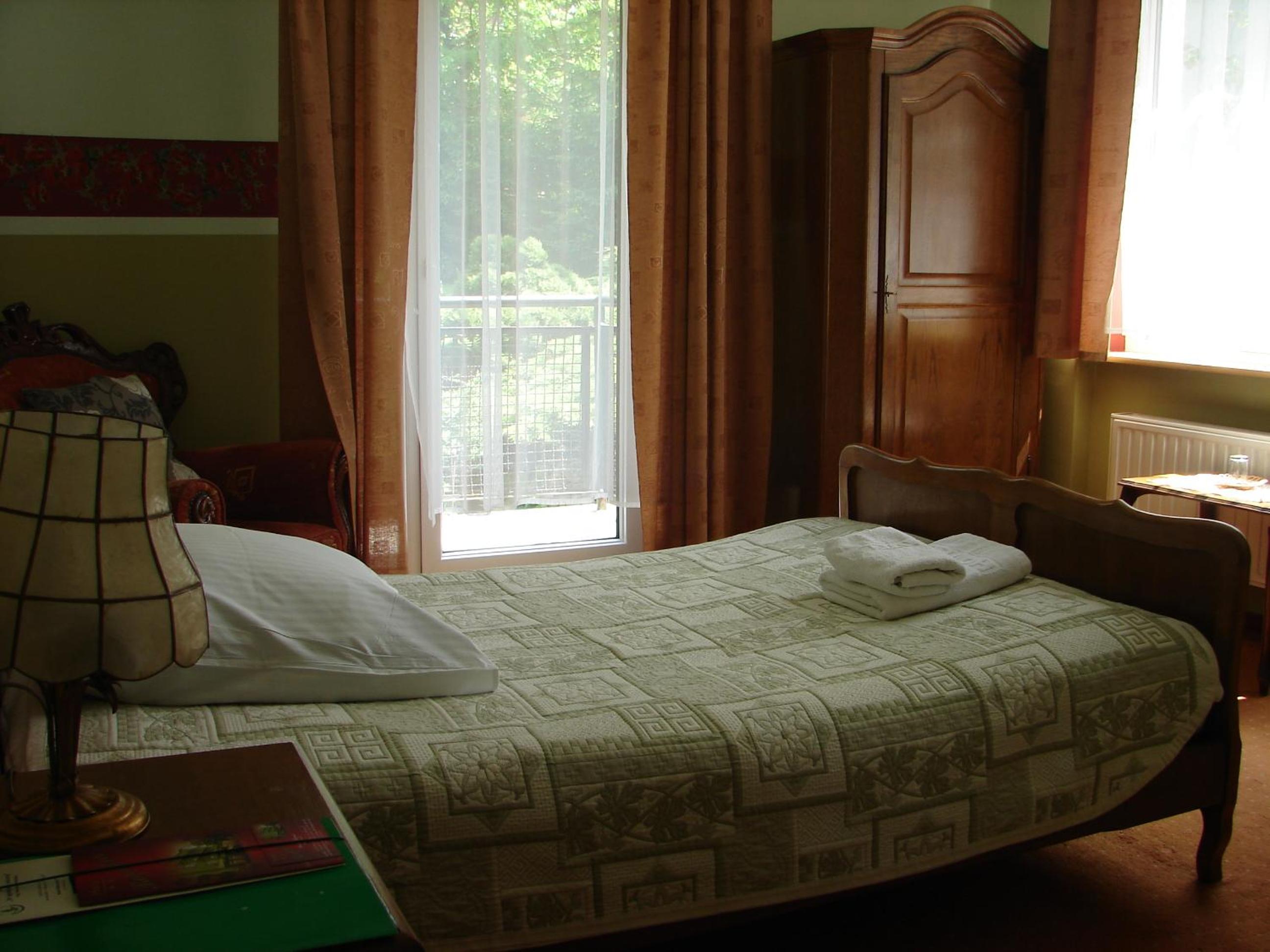 Single Room photo 2