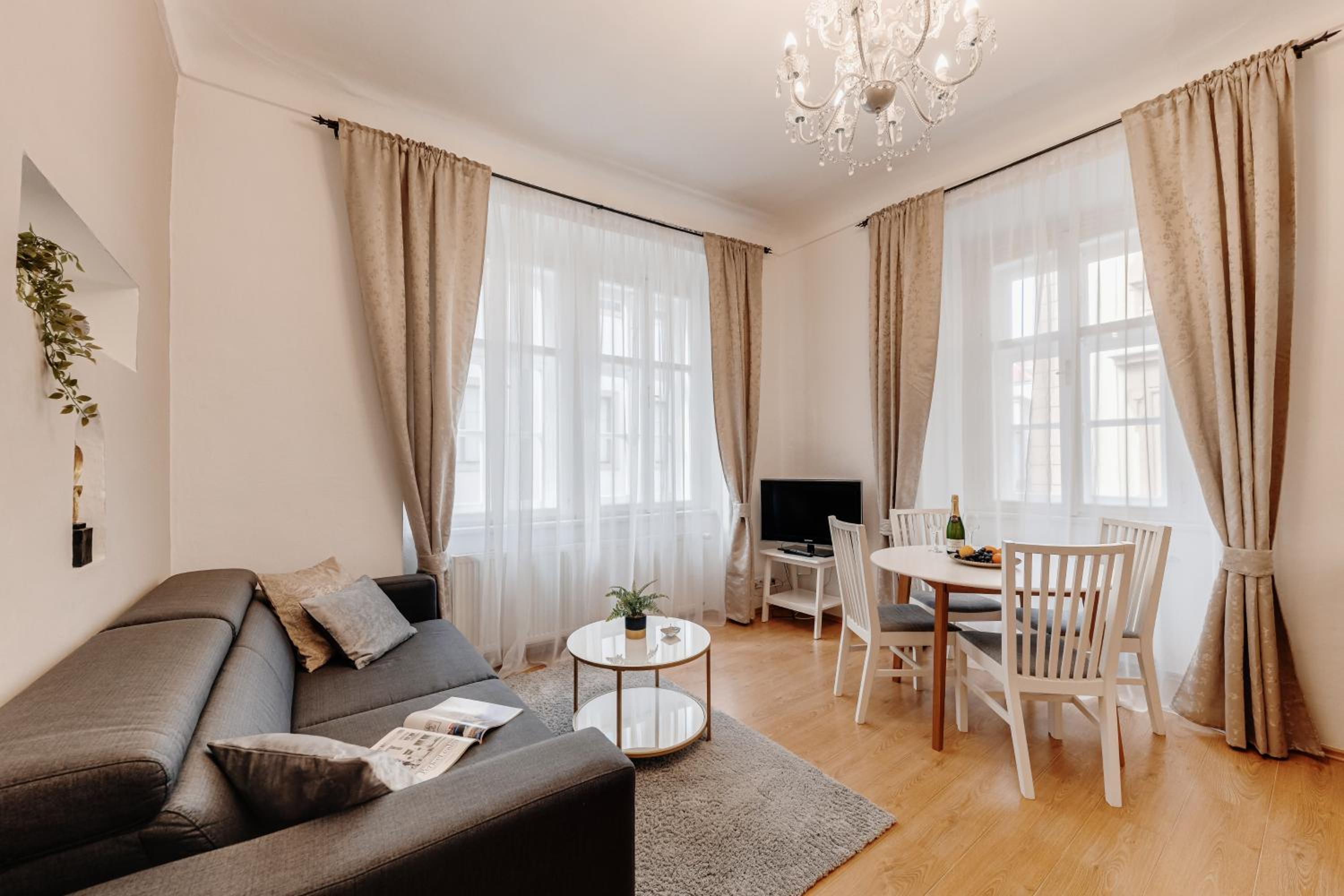 Superior Apartment