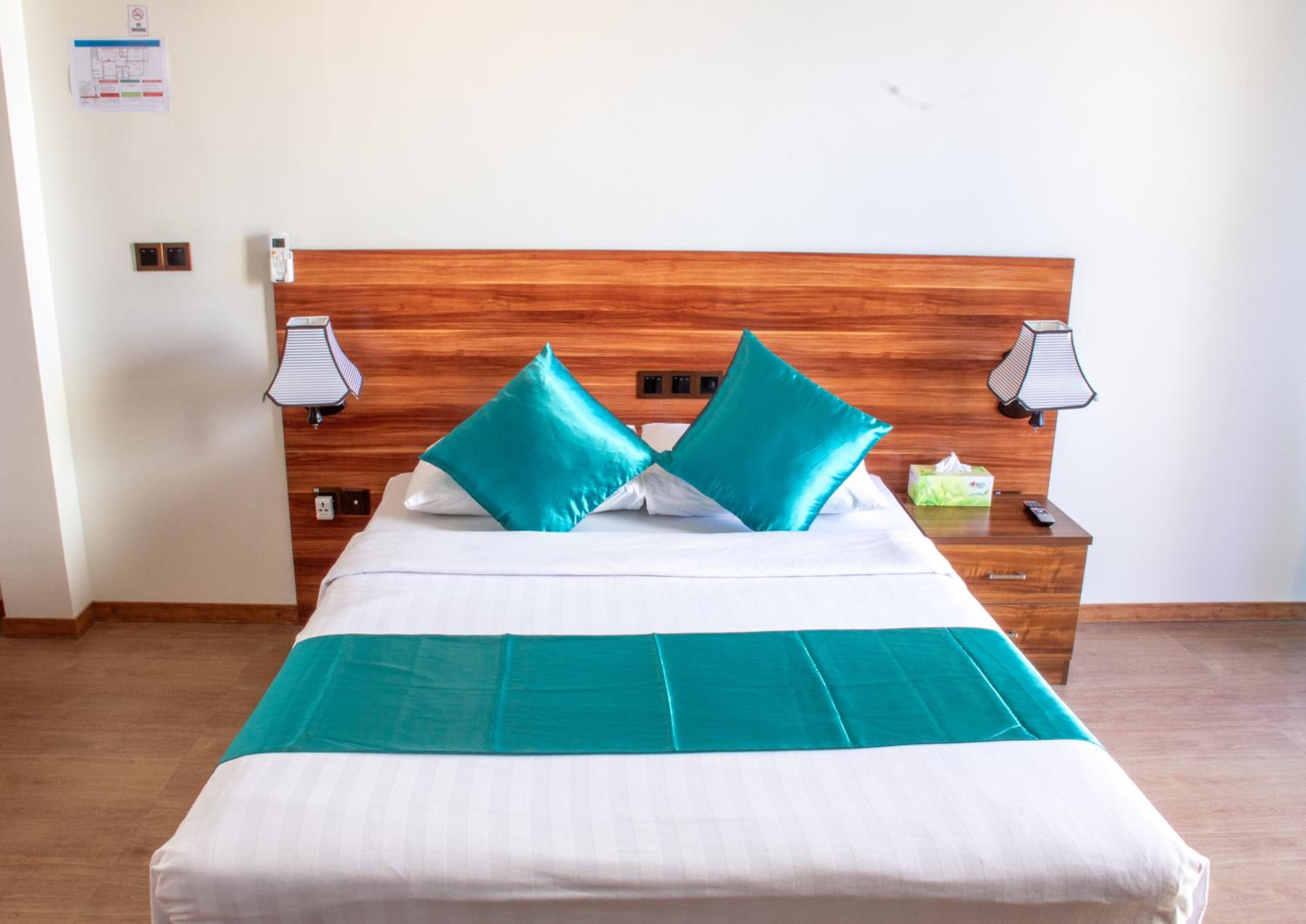 Deluxe Double Room with Balcony