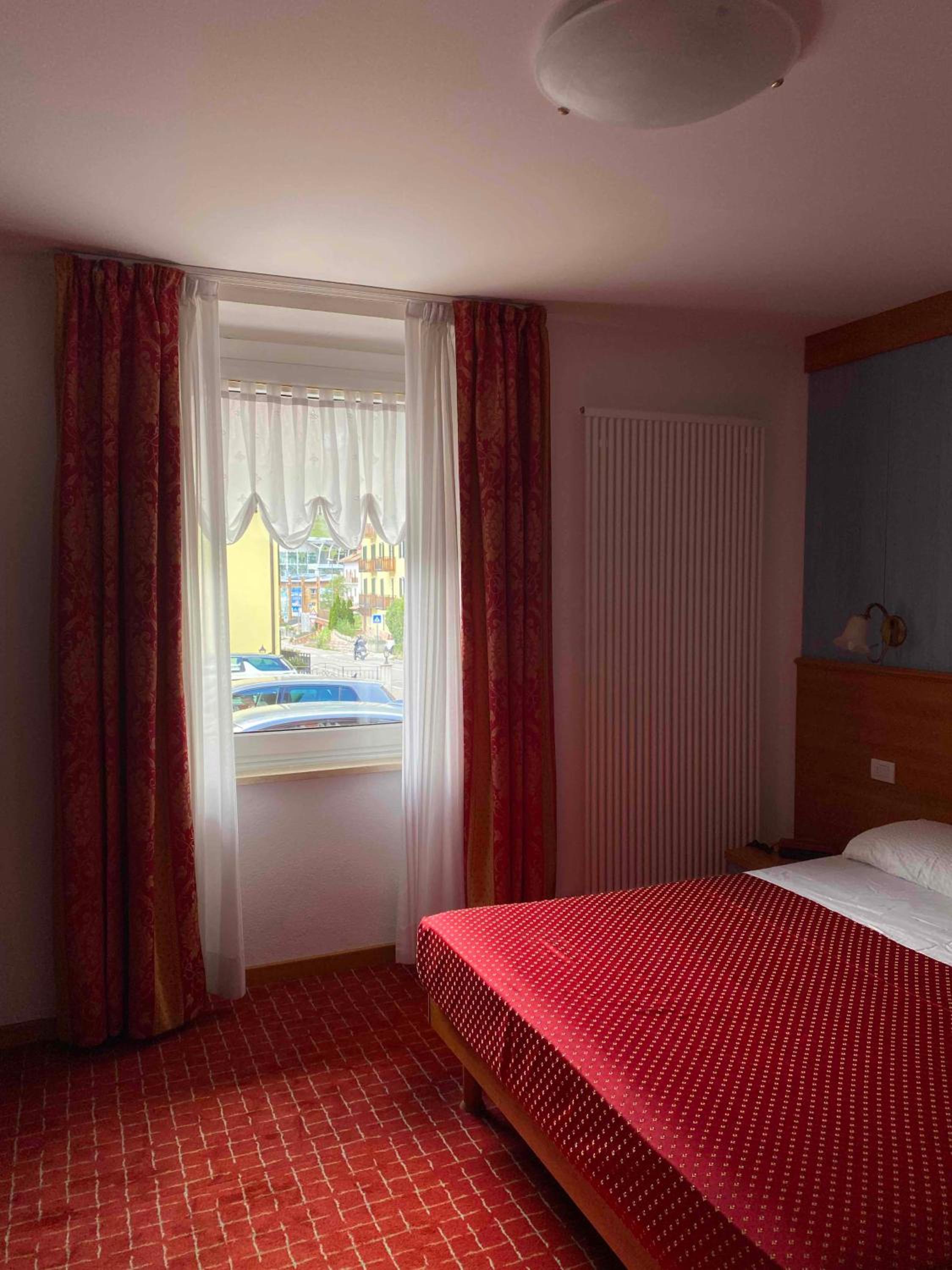 Economy Double Room photo 2