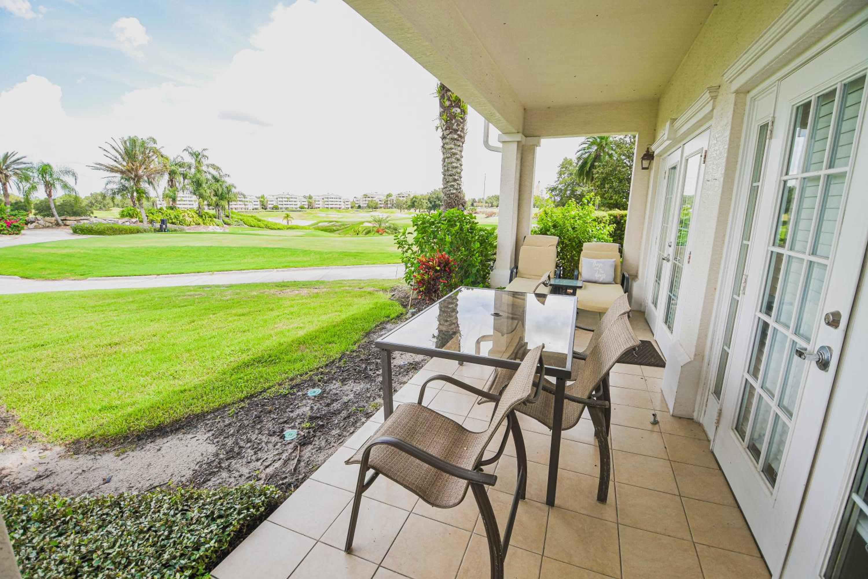 Deluxe Three-Bedroom Villa - Waterpark Access photo 3
