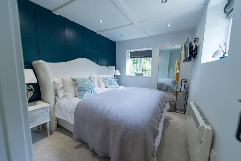 One-Bedroom House photo 1