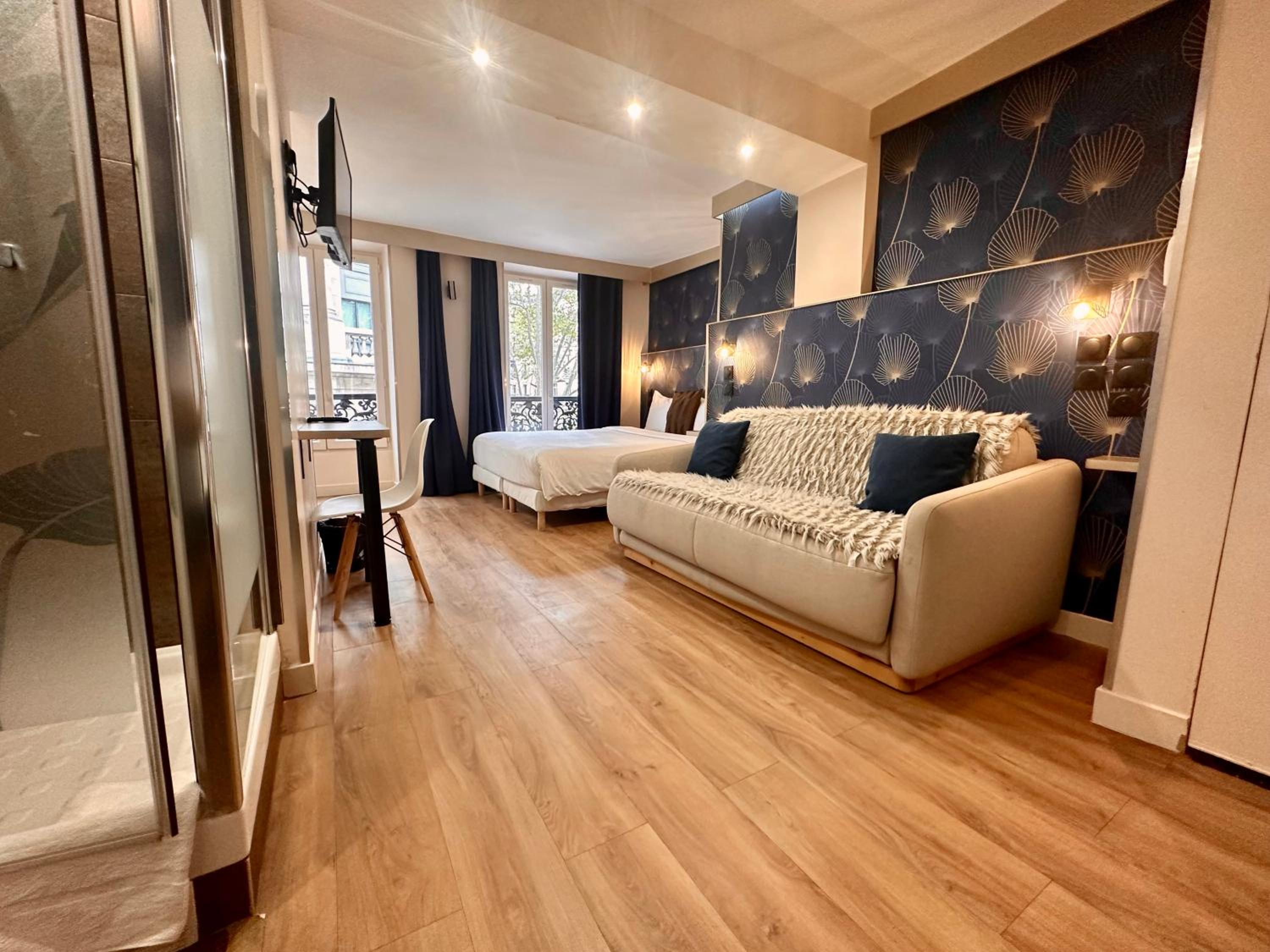 Prestige Room photo 3