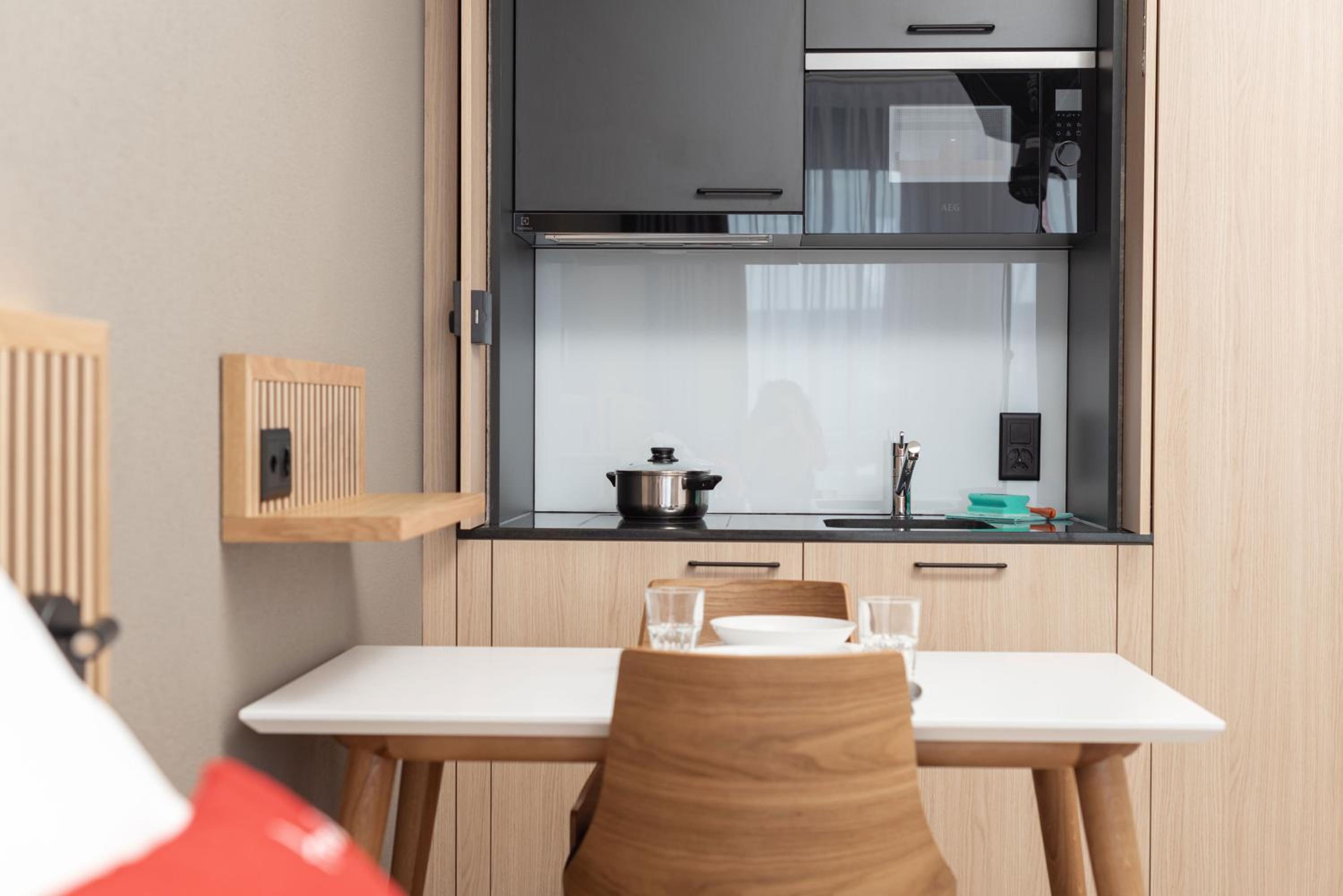 BAB large Double Room with Kitchenette photo 3