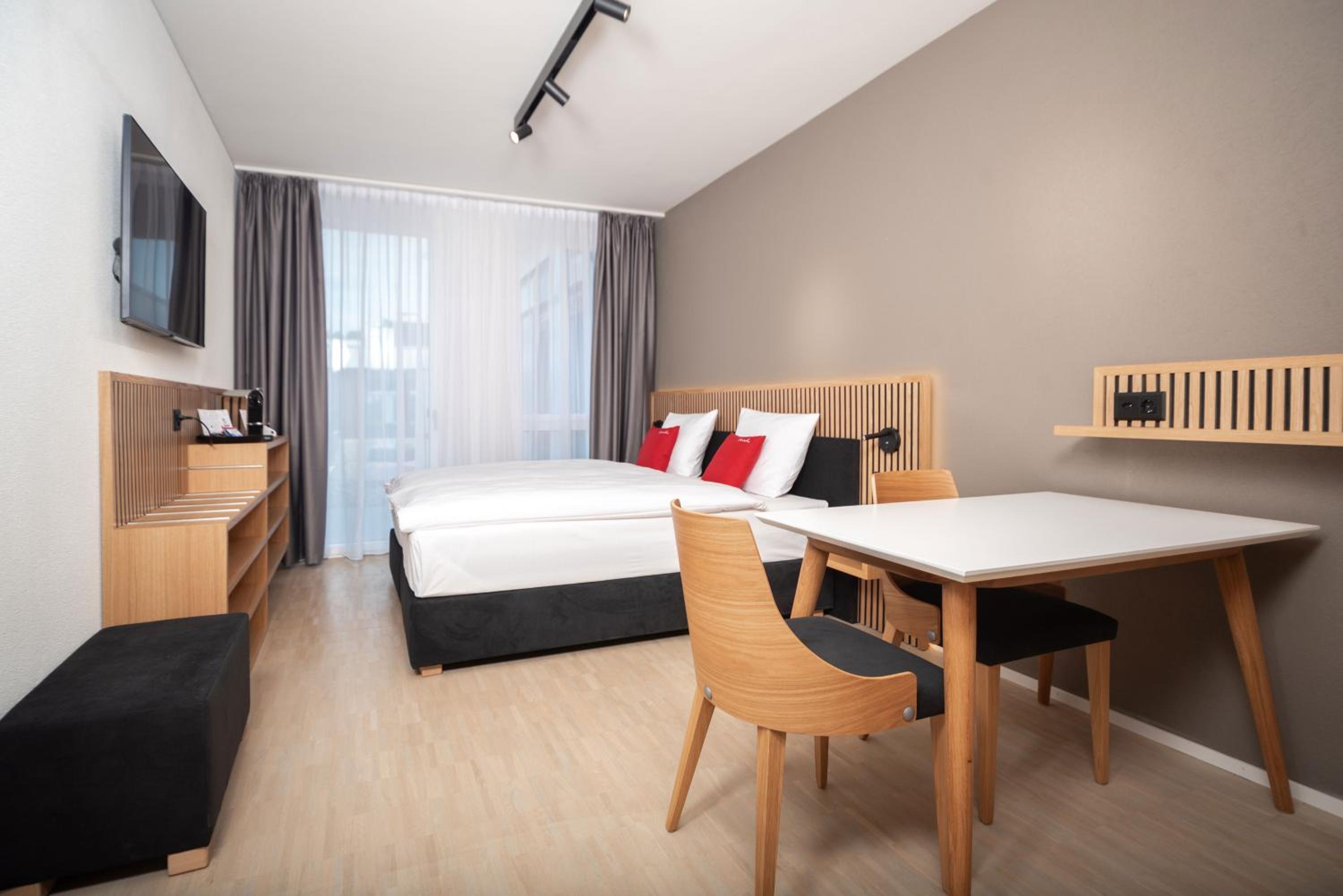 BAB large Double Room photo 3