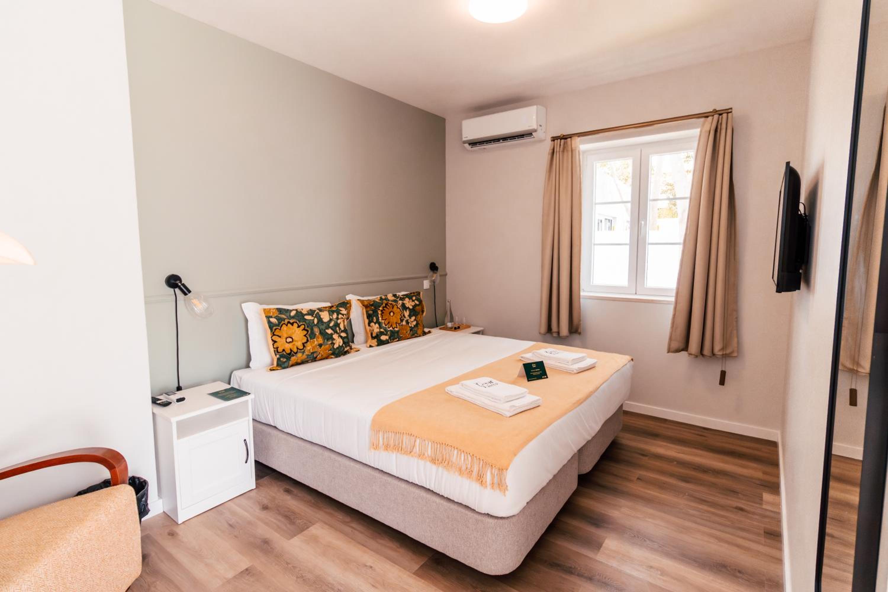 Double Room with Private Bathroom photo 1