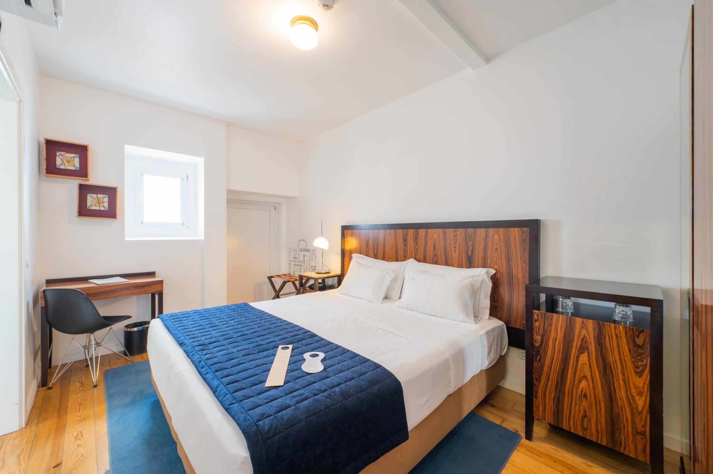 Available room