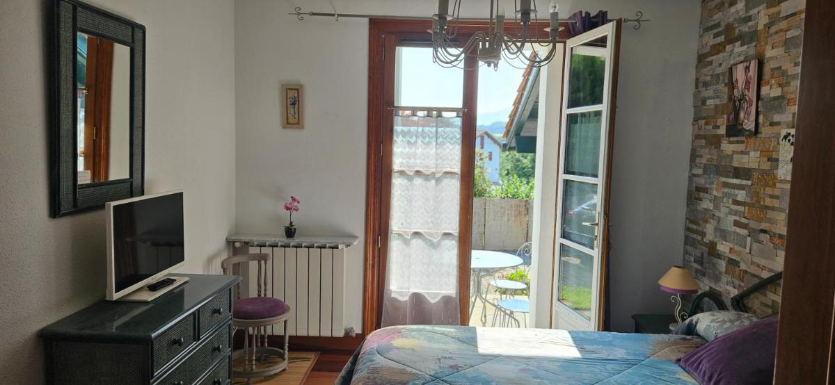 Standard Double Room photo 3