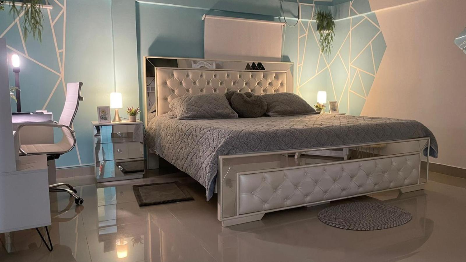 Deluxe King Room photo 1