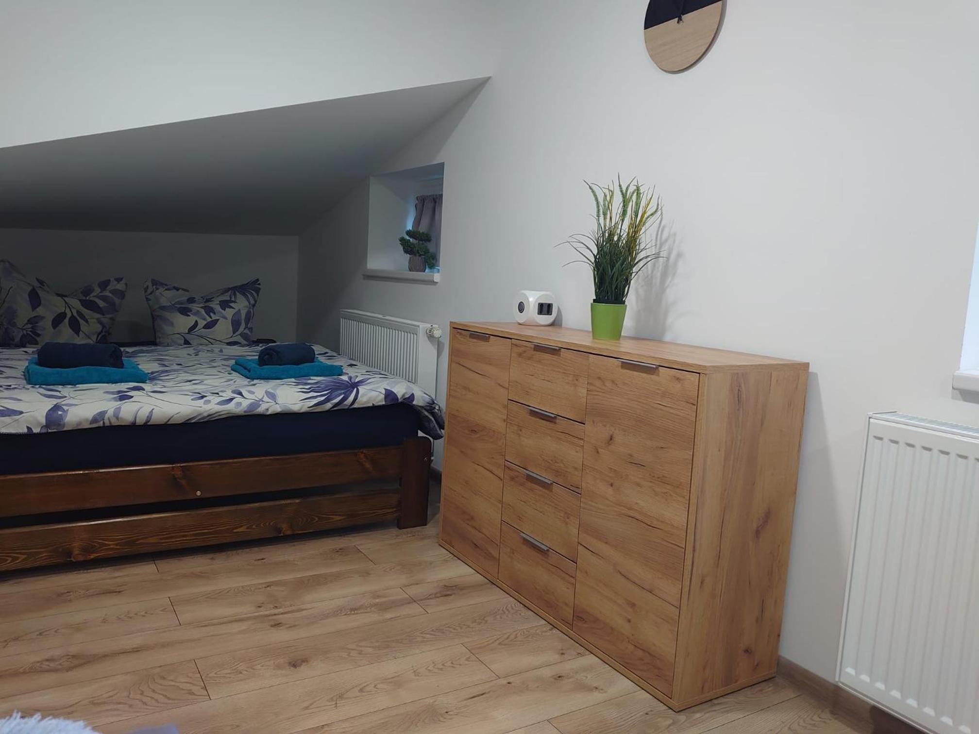 Studio - Split Level - Photo 15