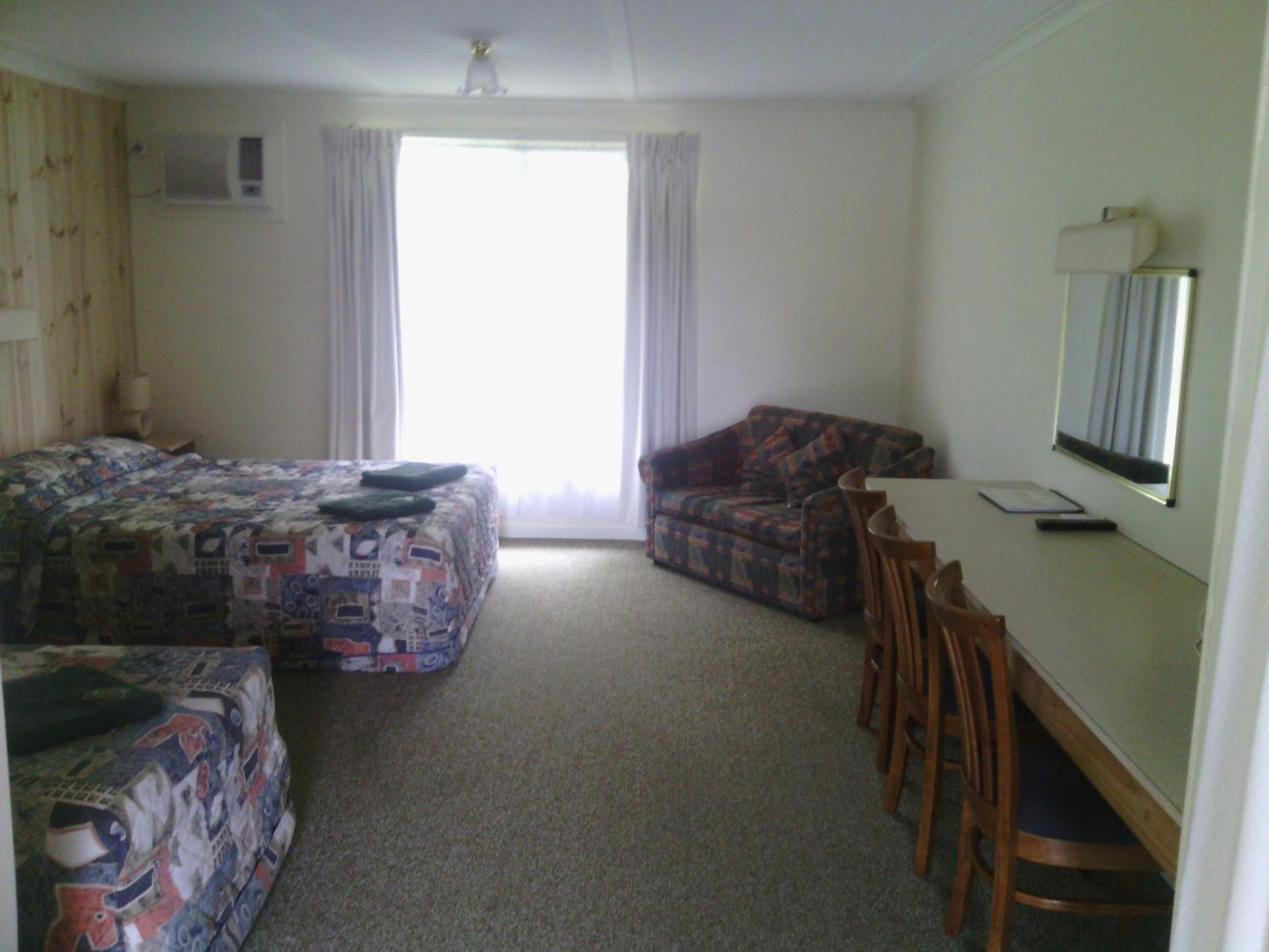 Double or Twin Room photo 3
