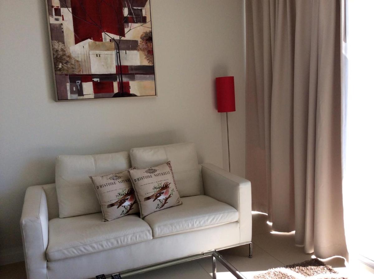 Superior One-Bedroom Apartment