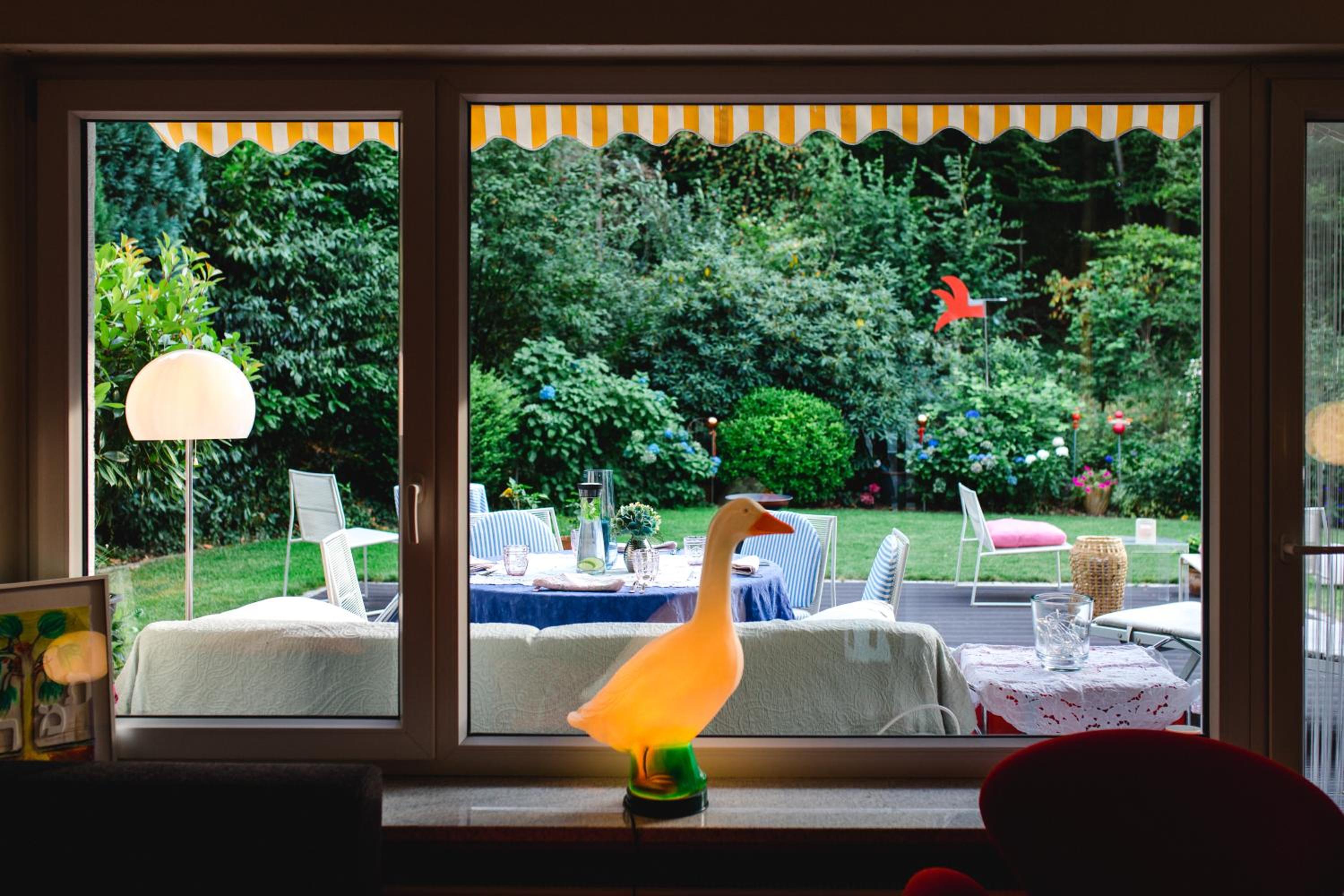 Double Room with Garden View - Photo 9