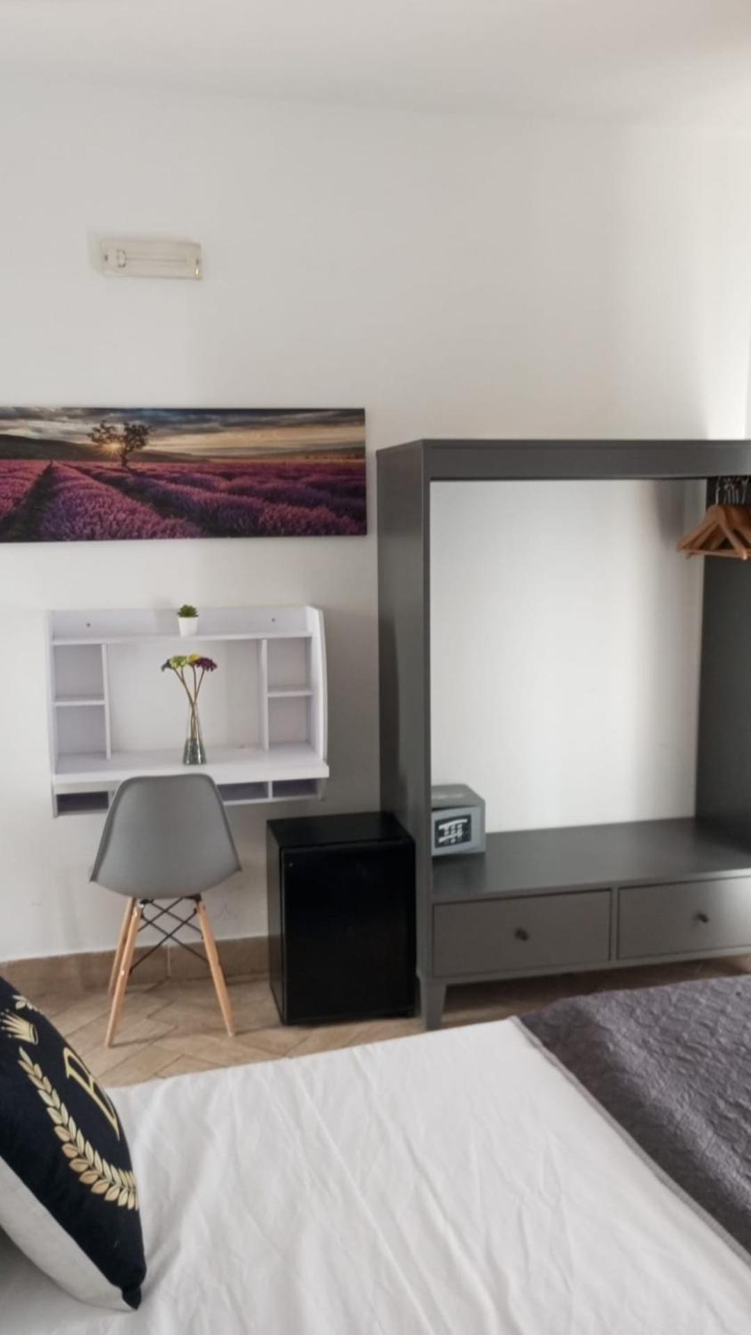 Standard Double or Twin Room photo 1