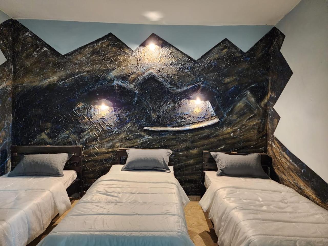Basic Triple Room photo 1