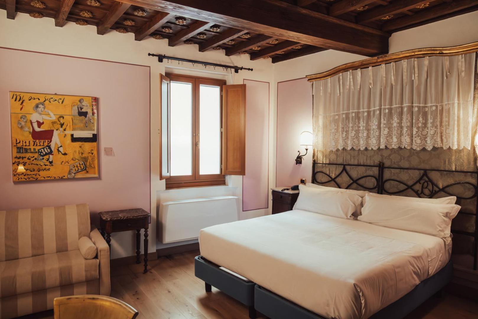 Superior Double Room photo 2