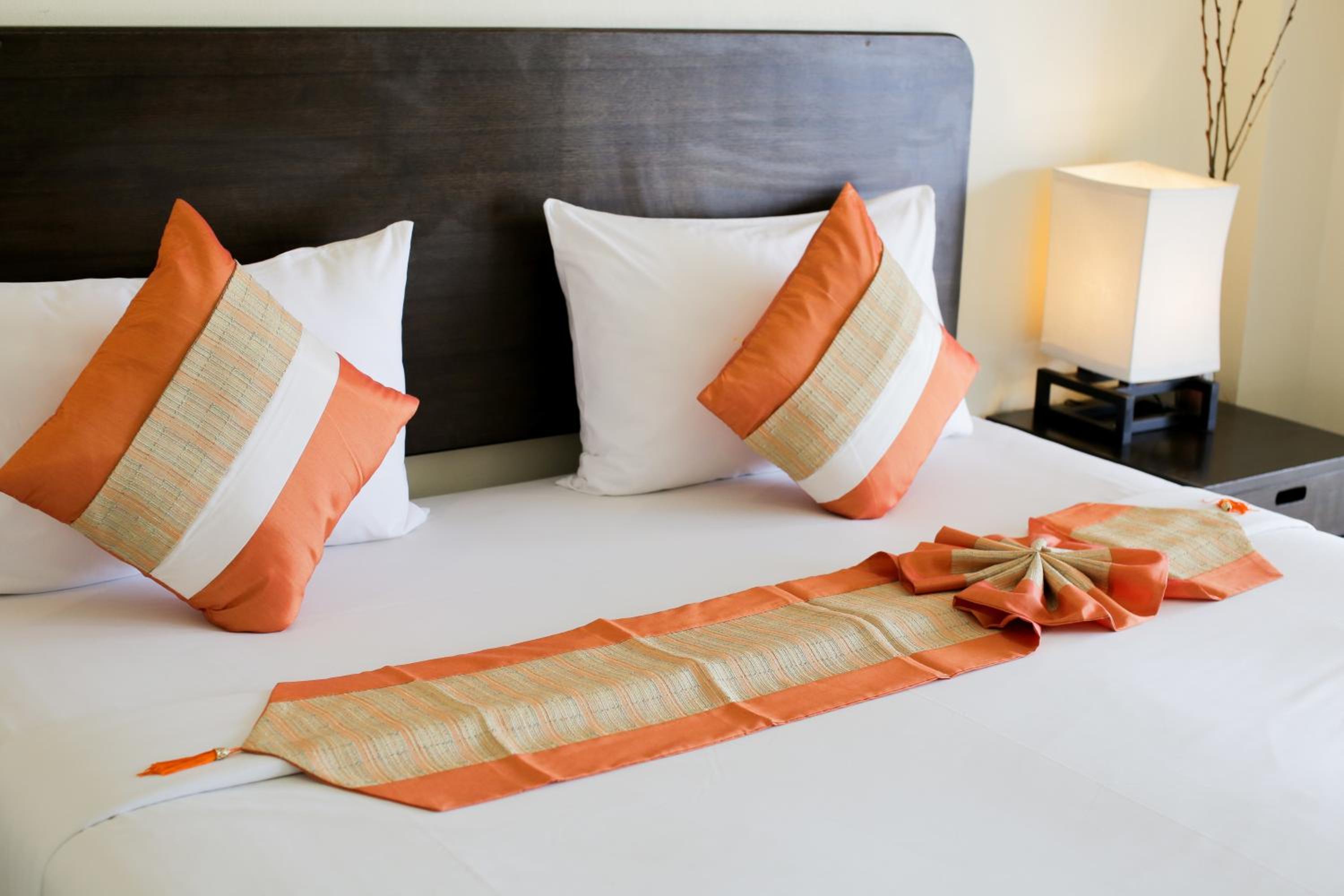 Deluxe Double or Twin Room - Photo 3