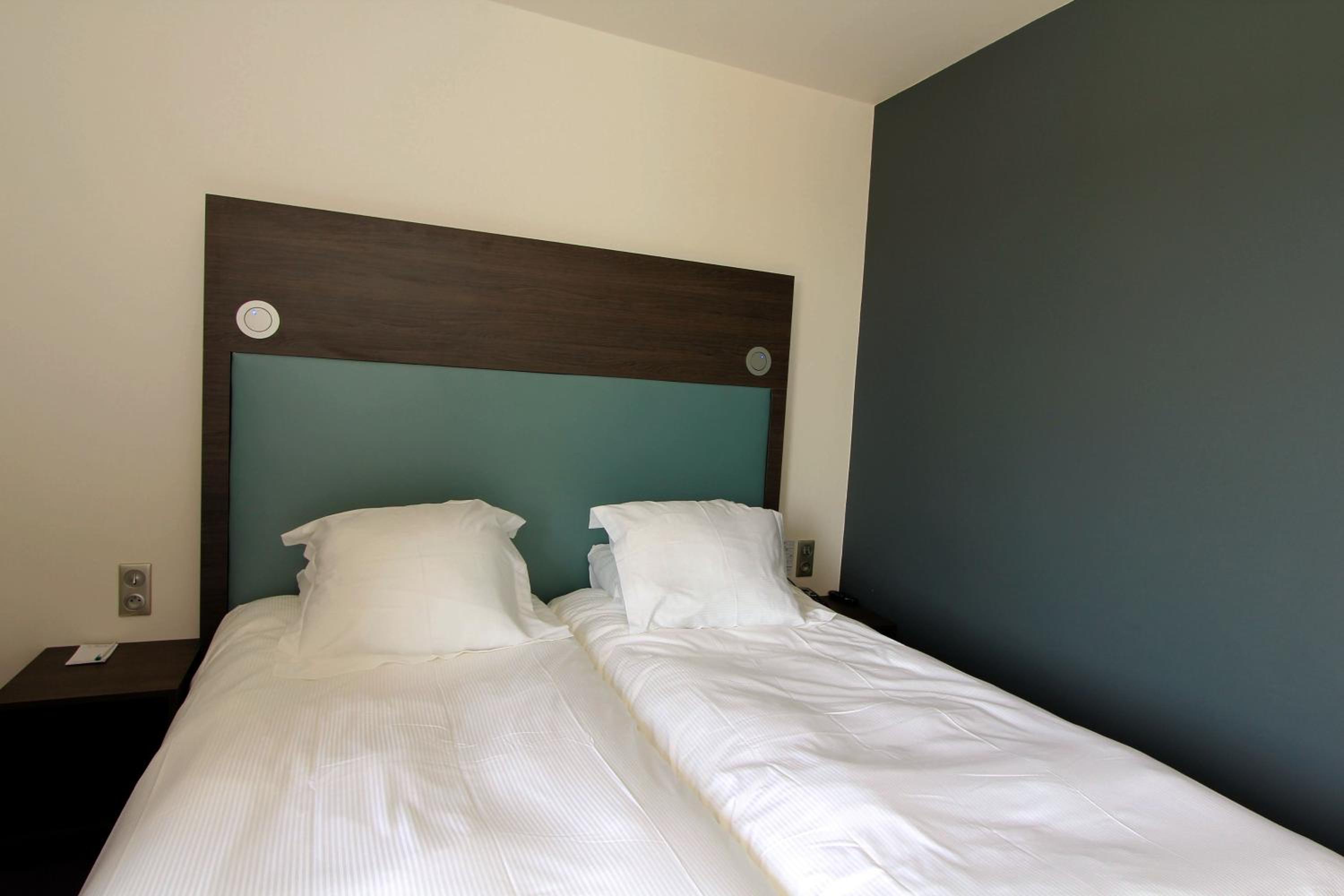 Superior Twin Room - Photo 1