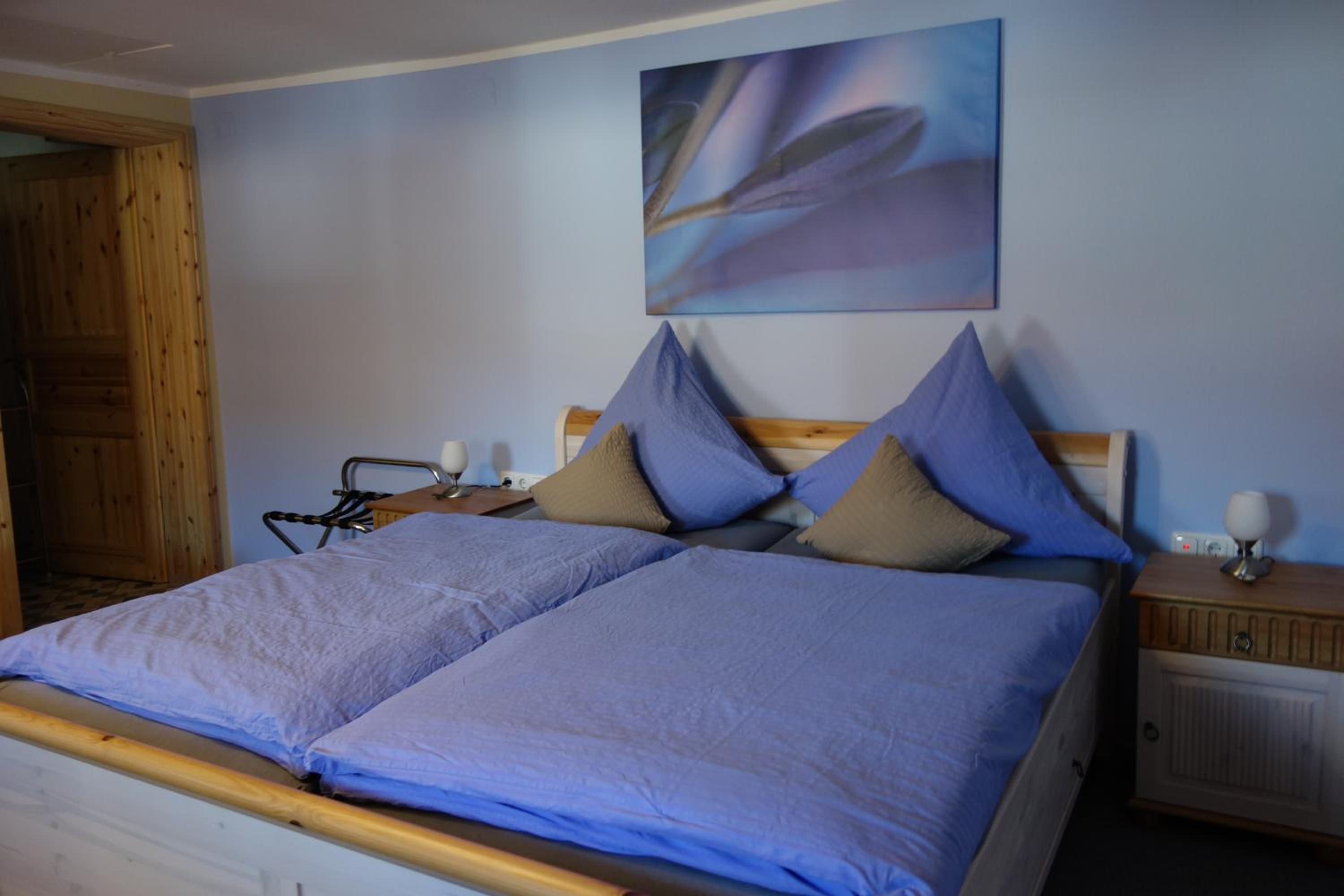 Double Room - Photo 5