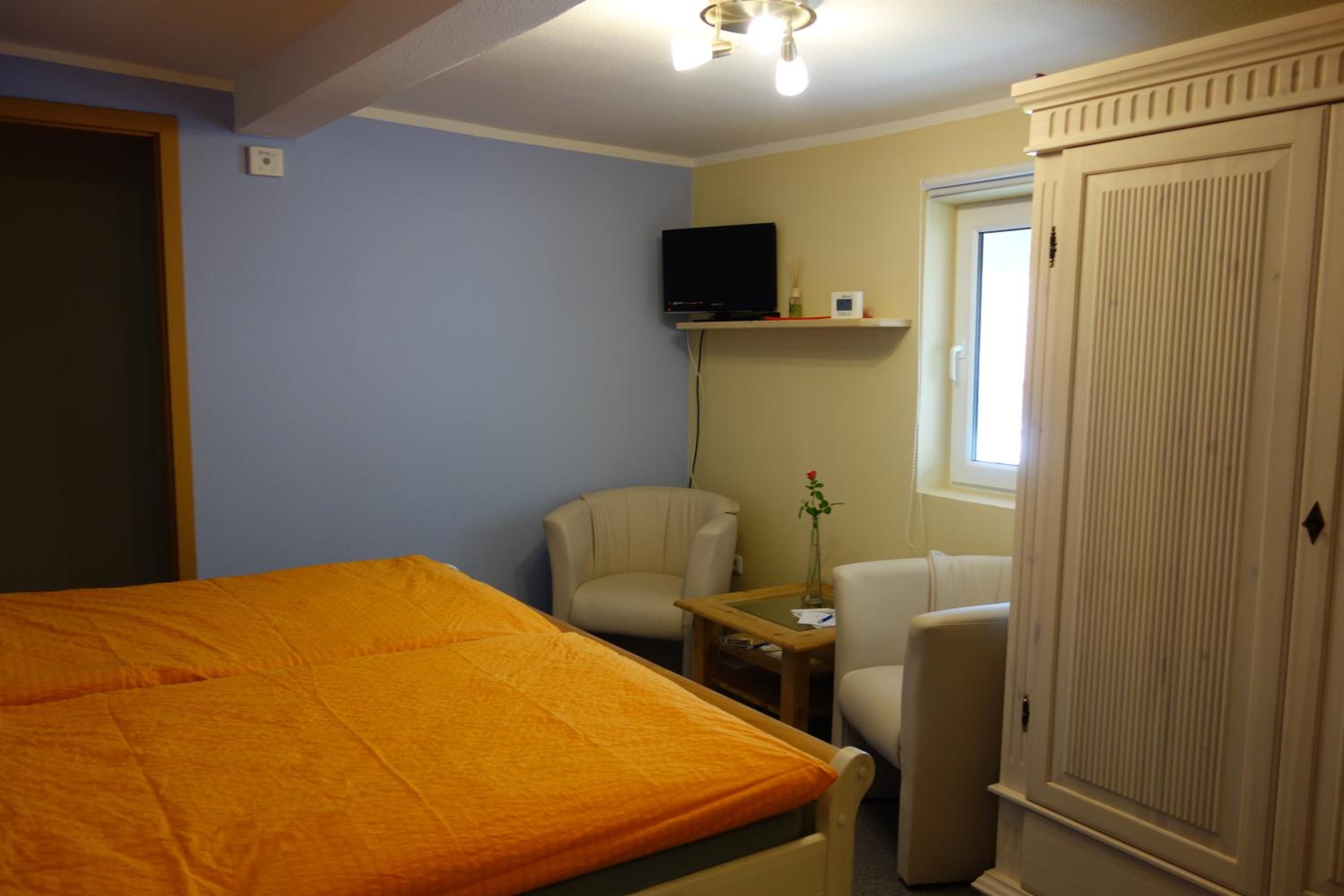 Double Room - Photo 1