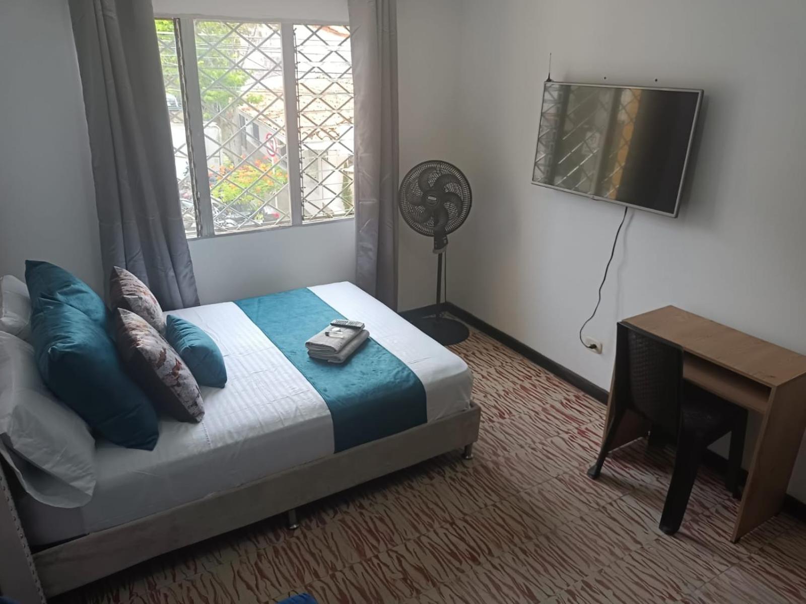 Deluxe Double Room with Extra Bed photo 3