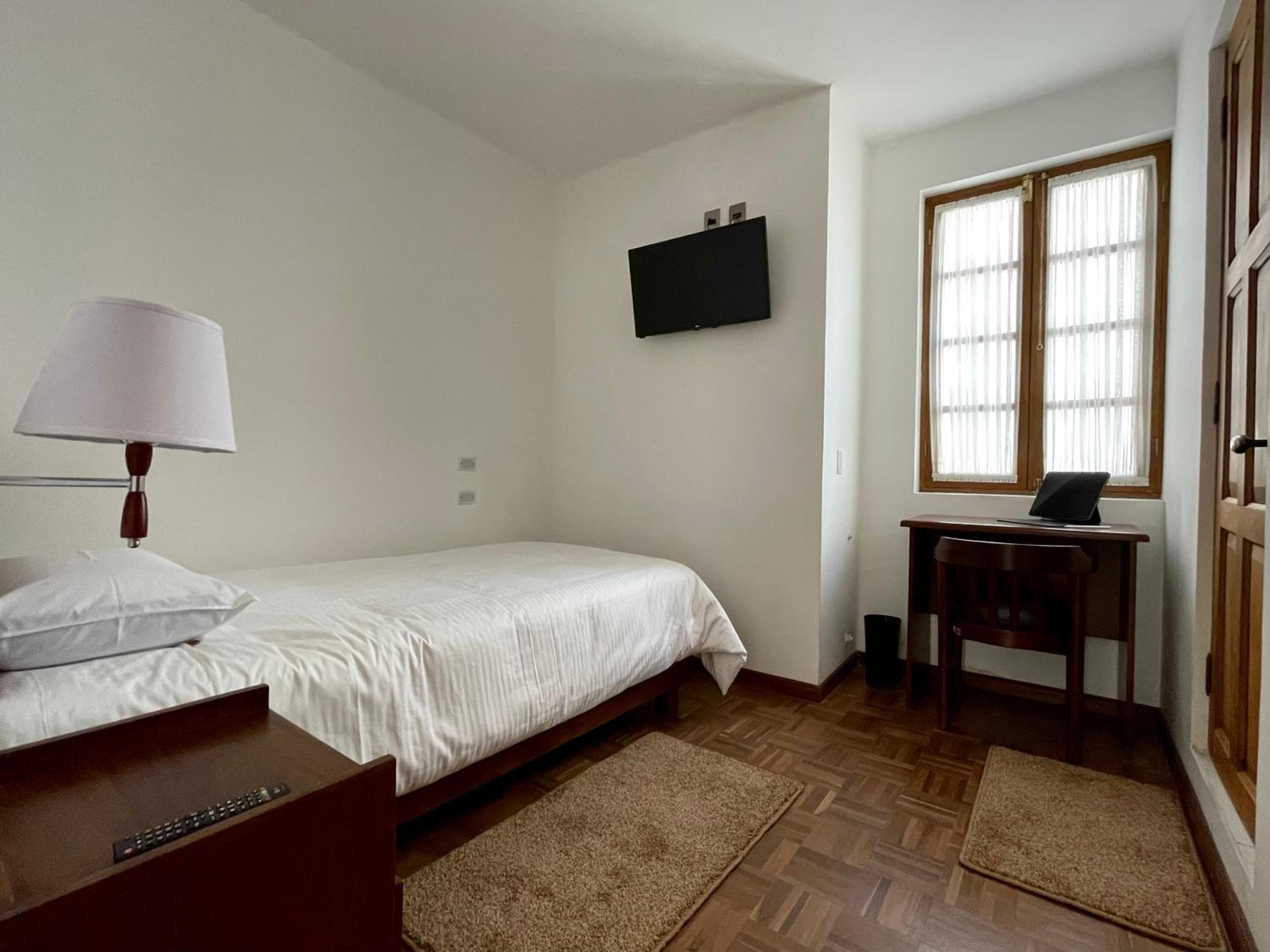 Single Room with Private Bathroom