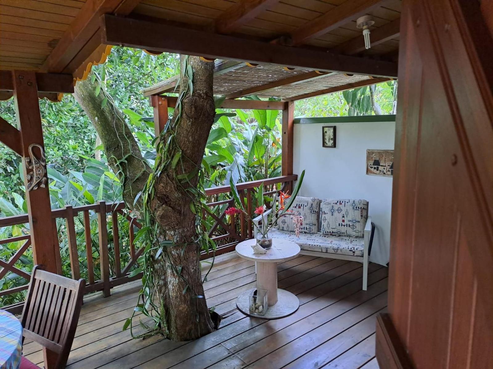 One-Bedroom House photo 2