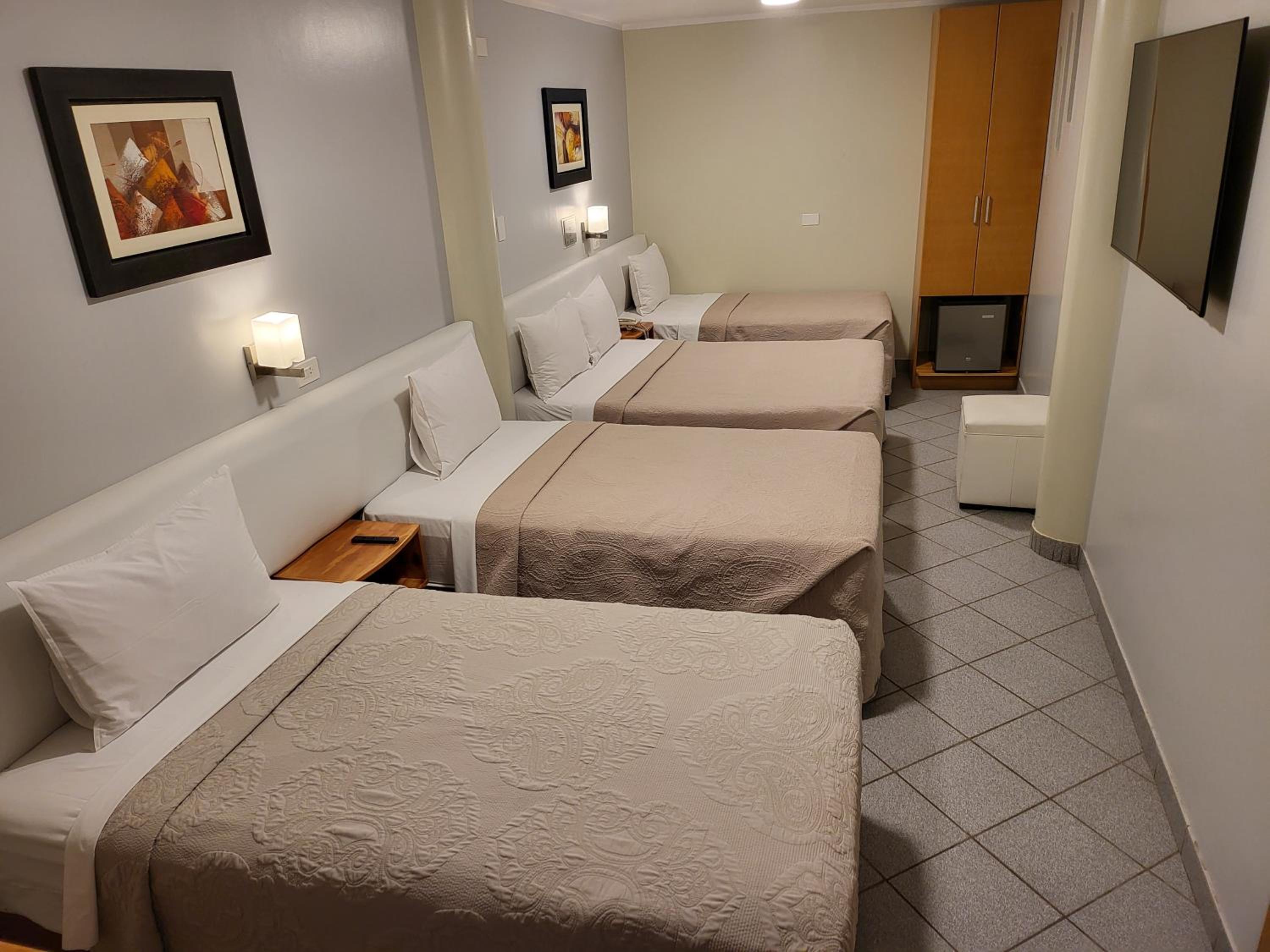 Classic Quadruple Room photo 1