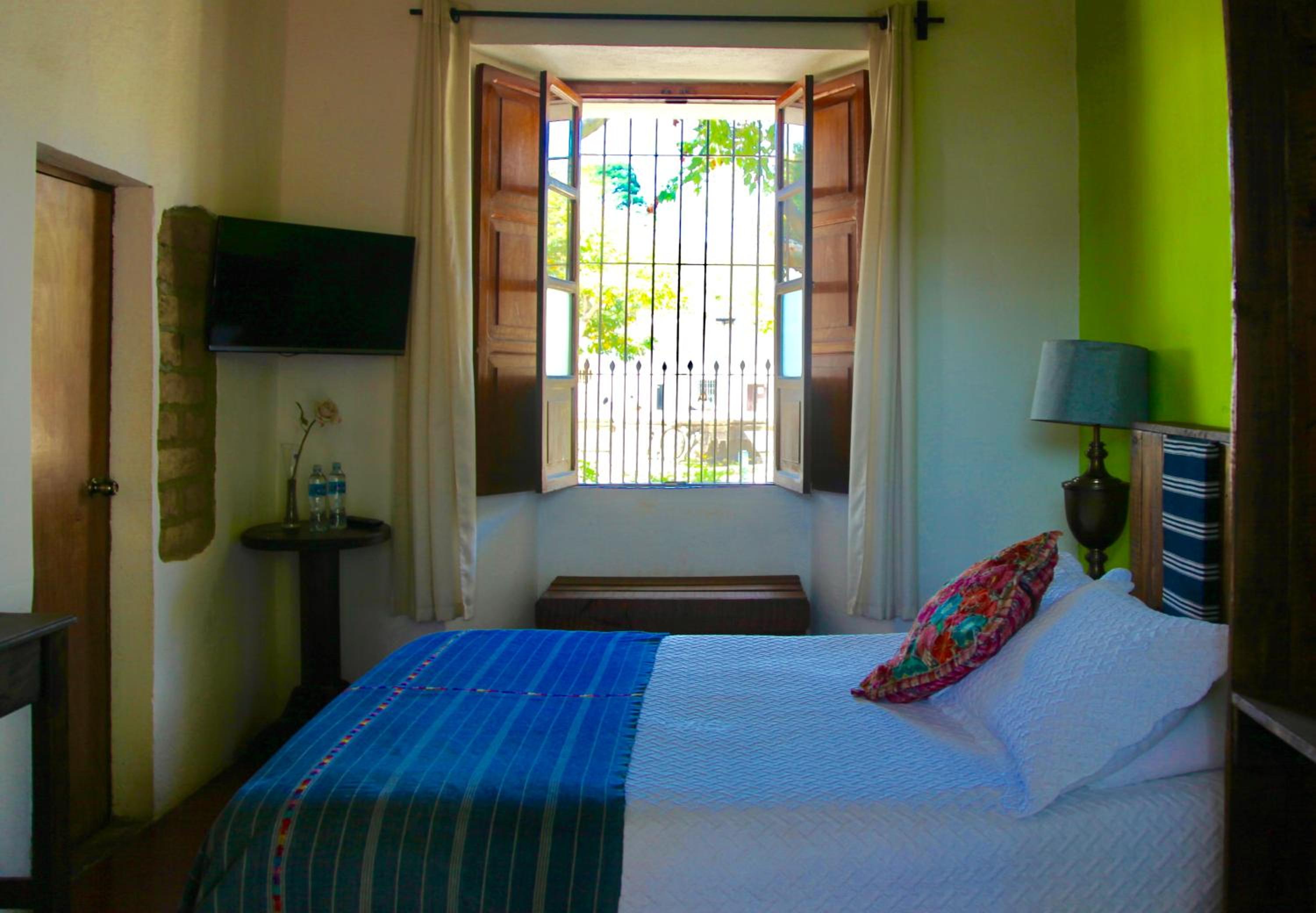 Double Room with Private Bathroom photo 3