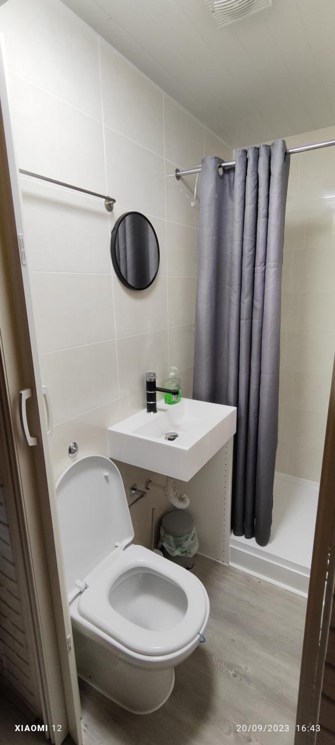 Double Room with Private Bathroom photo 3