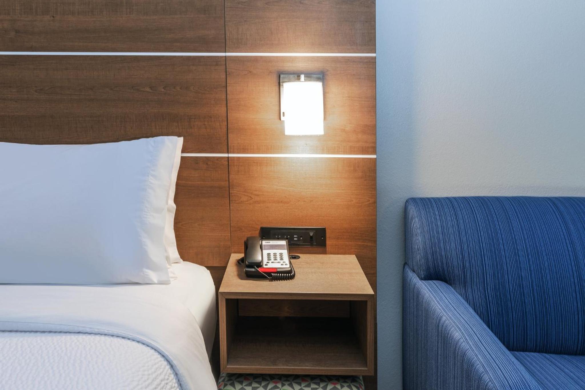 King Suite with Sofa Bed - Photo 14
